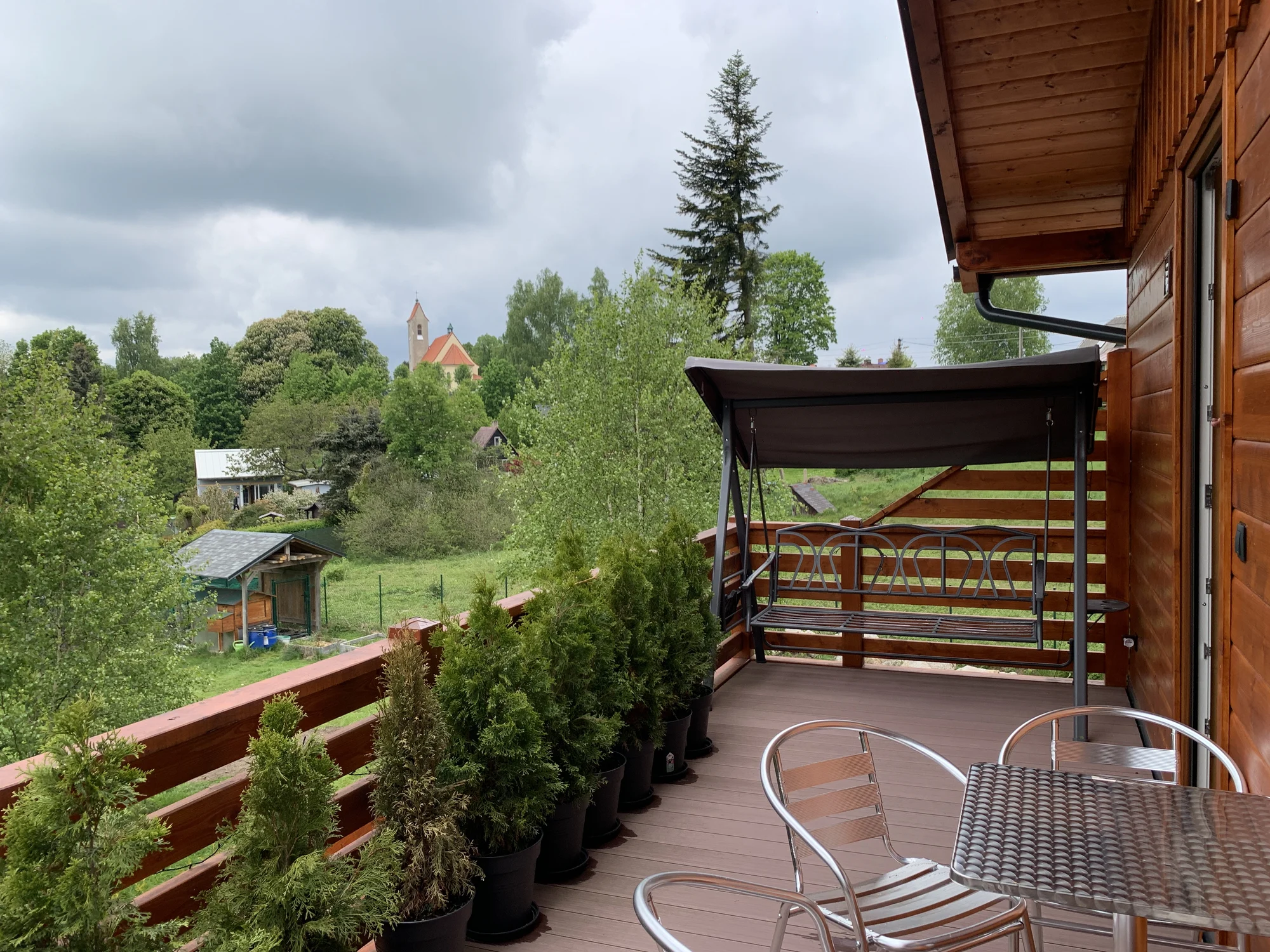 Nový apartmán v Jizerkách: wellness, pivní pípa, terasa i kuchyňka