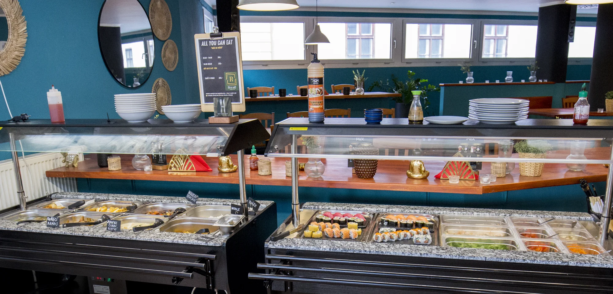 Asijské all you can eat v centru Brna: sushi, omáčky i smažené nudle