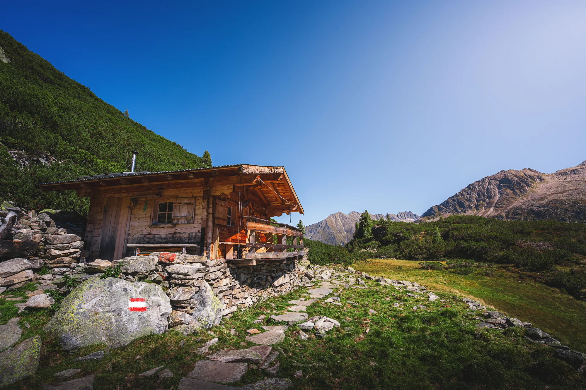 Tyrolsko: 4* hotel s polopenzí, neomezeným wellness, fitness i zapůjčením kol