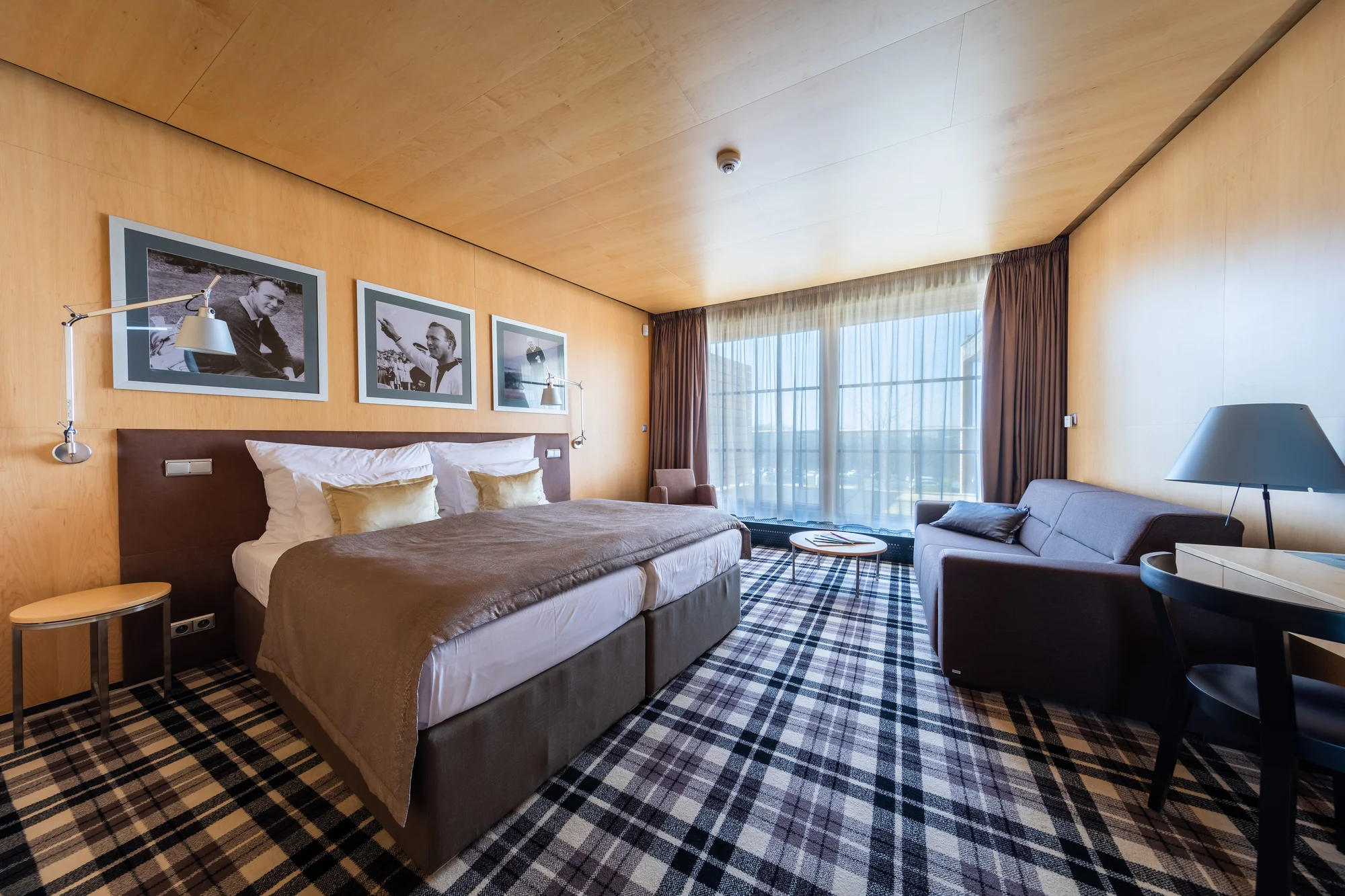 Pobyt v luxusním Panorama Golf Resortu v Posázaví se snídaní i neomezeným vstupem do wellness