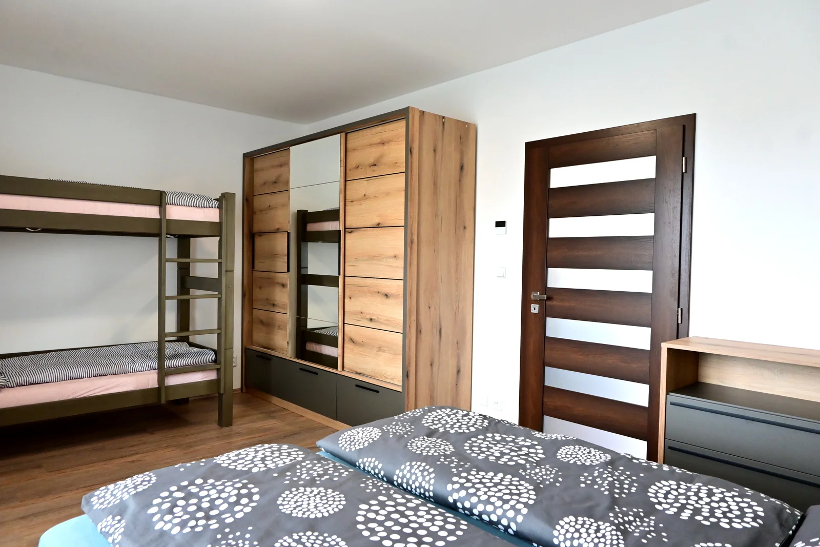 Jesenické podhůří pro 2–6 osob: komfortní apartmány s kuchyňkou