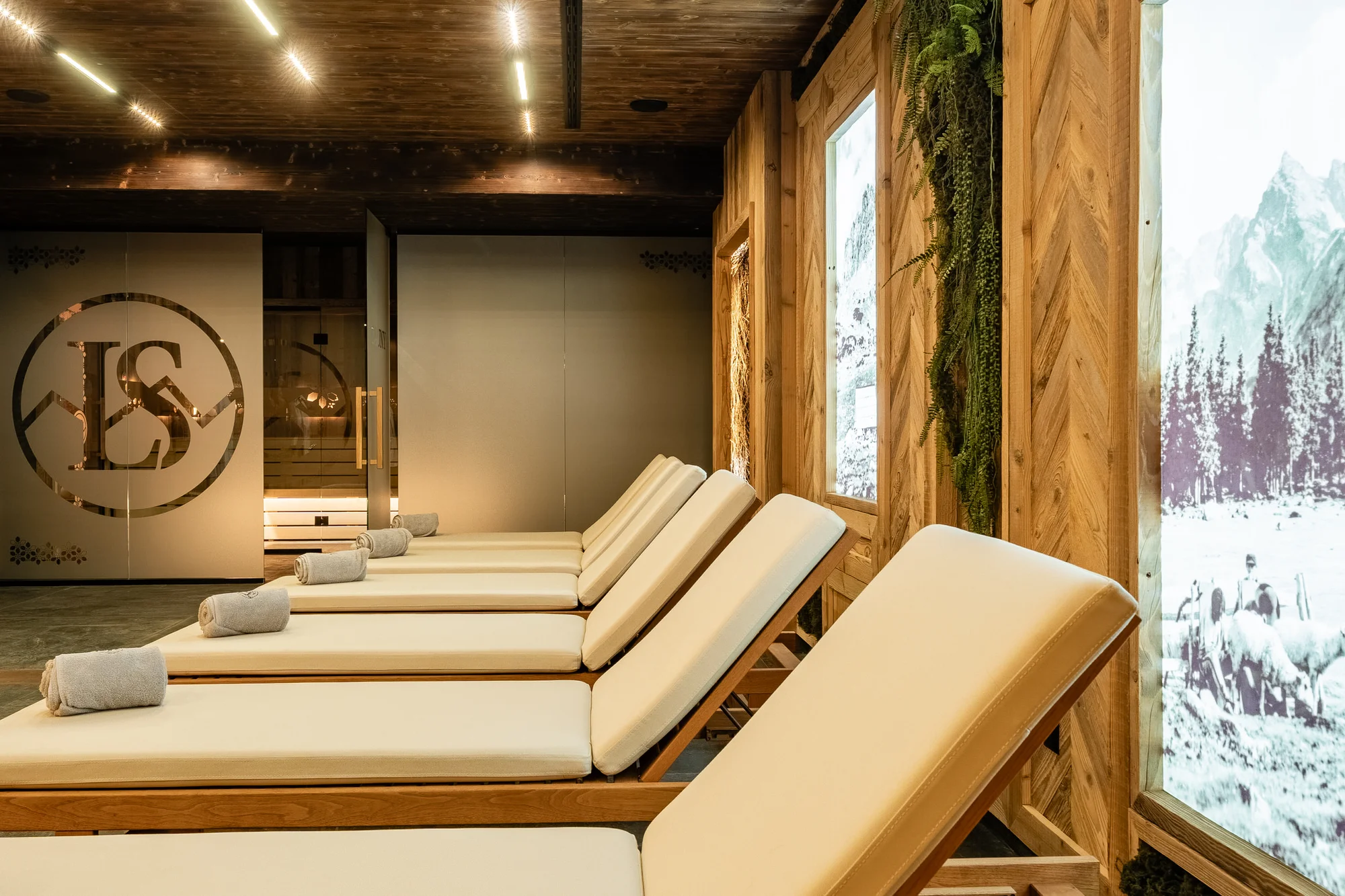 Dovolená v malebném městečku Białka Tatrzańska: snídaně i neomezený vstup do relaxační zóny