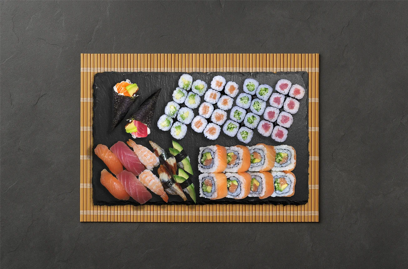 Sushi sety v restauraci Sun House: maki, nigiri i kalifornské rolky, 24–52 ks