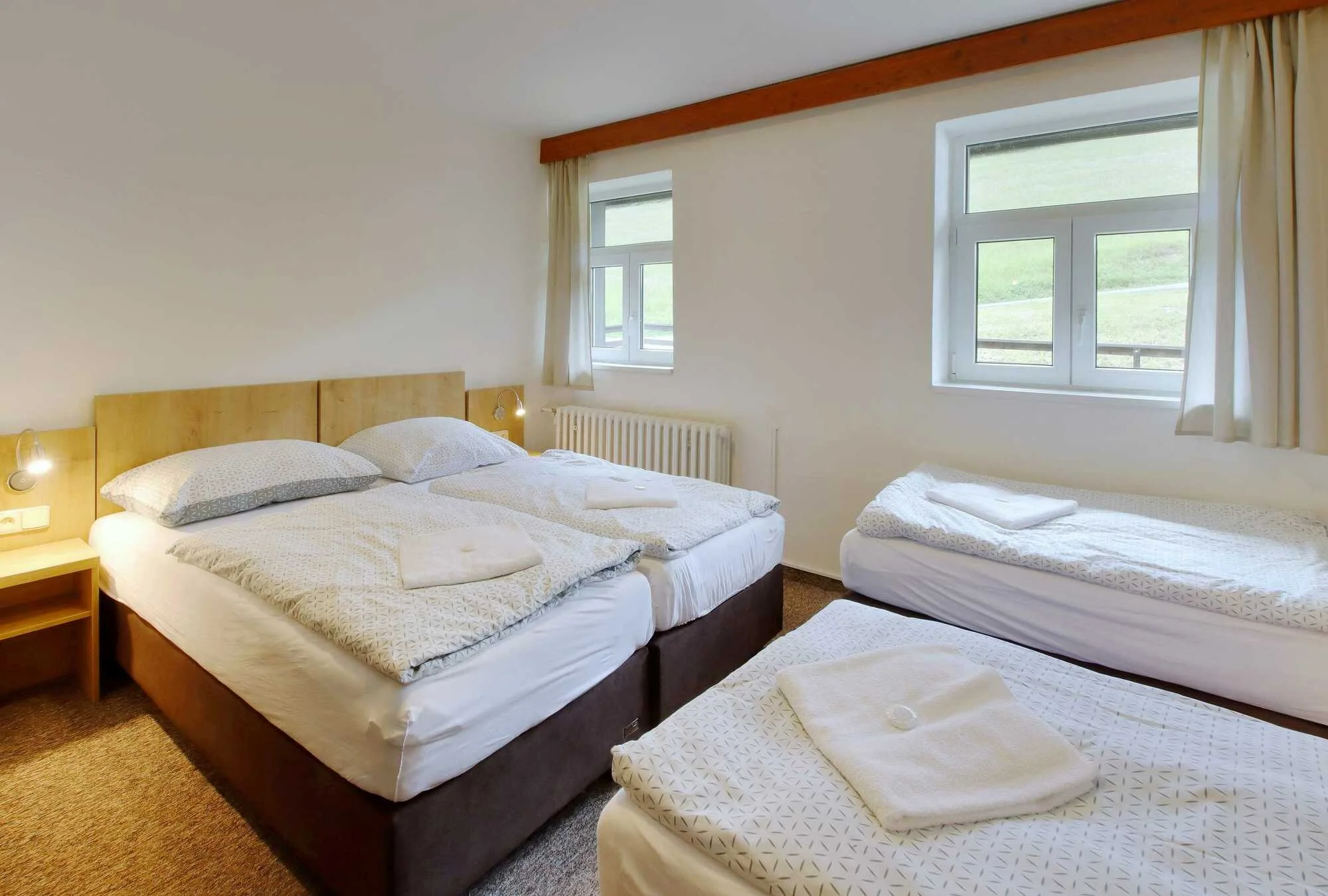 Horský hotel v Peci pod Sněžkou: uprostřed přírody, u turistických tras a se snídaní