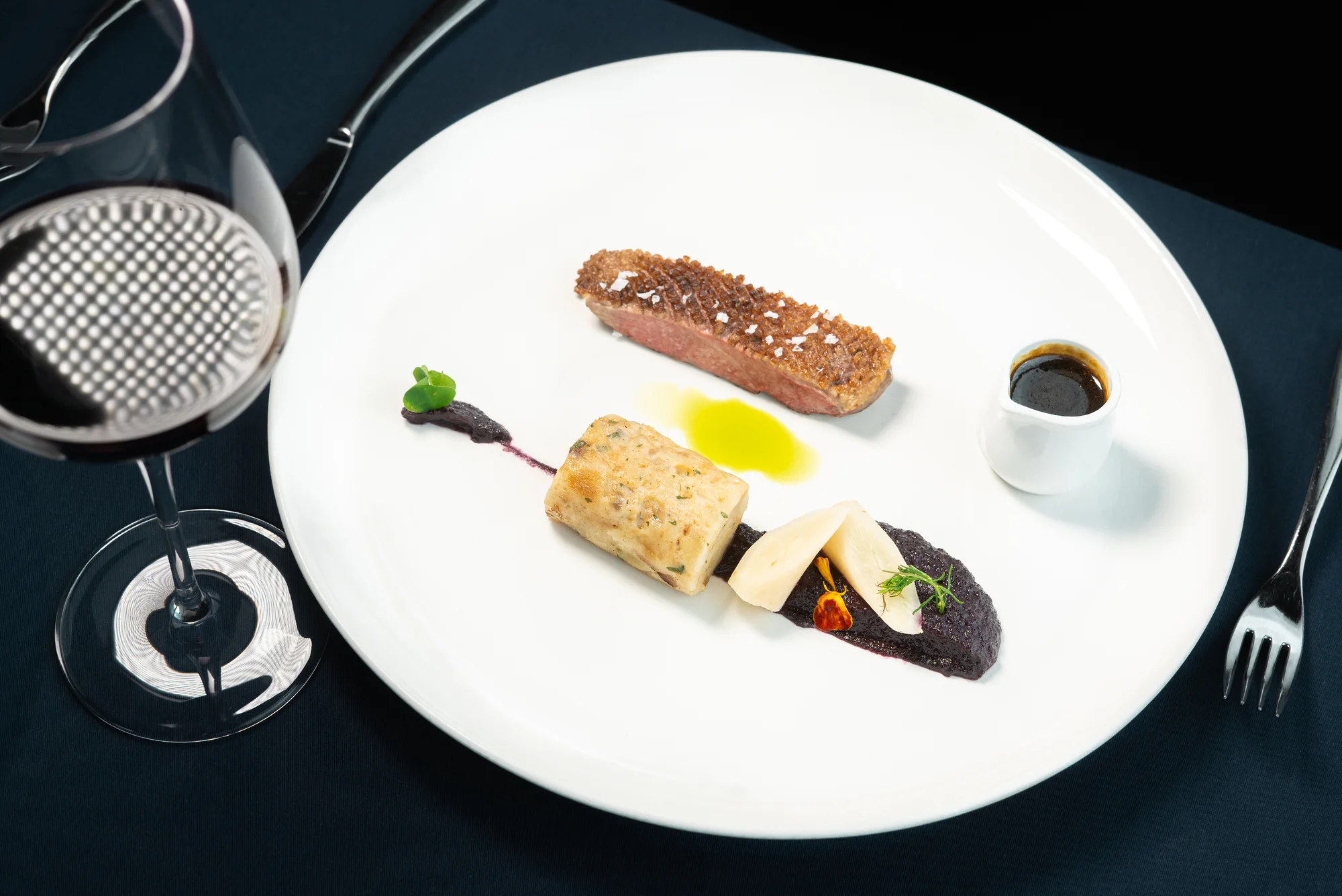 Luxusní 5chodové menu v Žižkovské věži: foie gras, siven, kachní prsa a signature cocktail