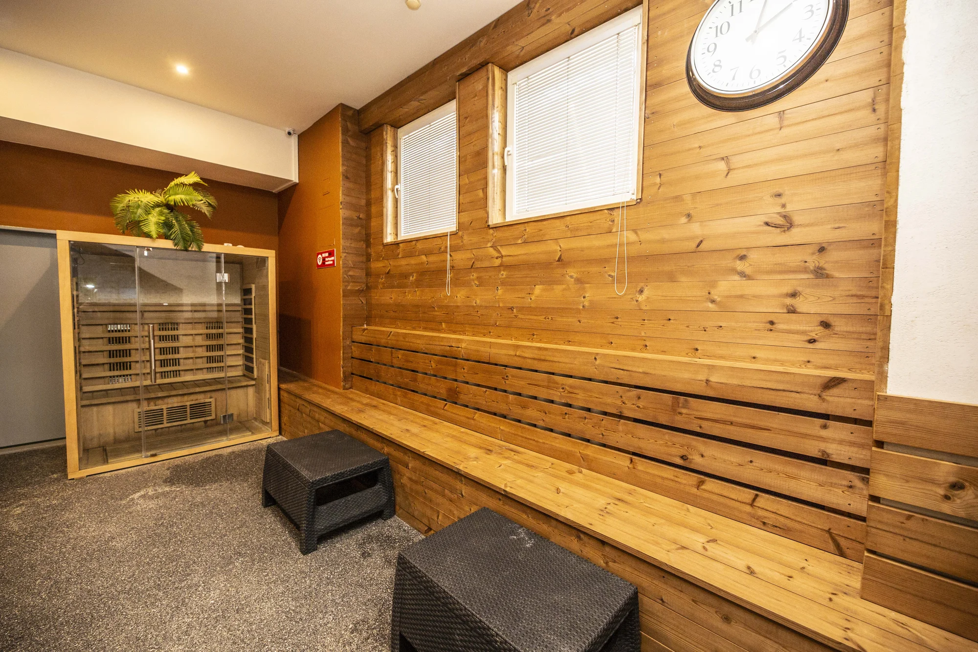 Hostel v pražských Holešovicích, vč. bufetové snídaně, bazénu a sauny