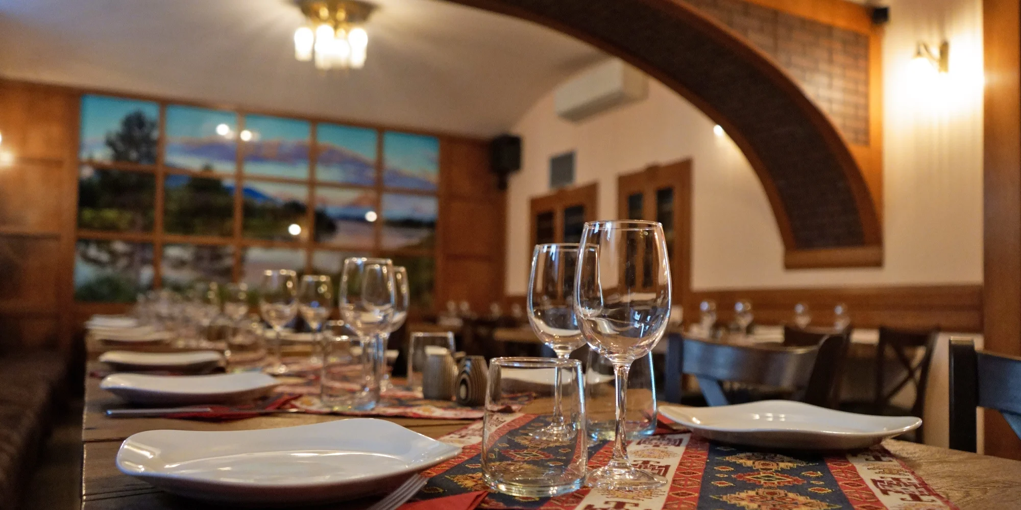 Otevřený voucher na 500 až 1000 Kč do arménské restaurace