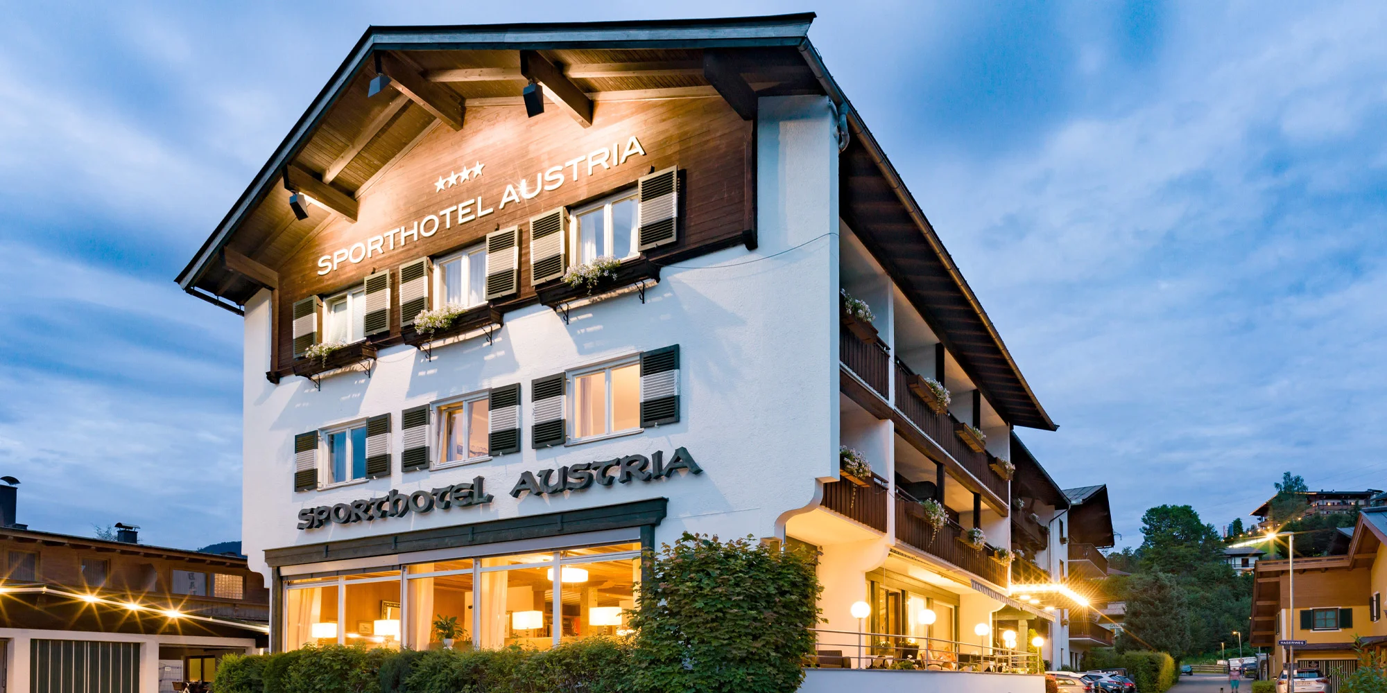 Tyrolské Alpy: hotel se snídaní a polopenzí, wellness, sport