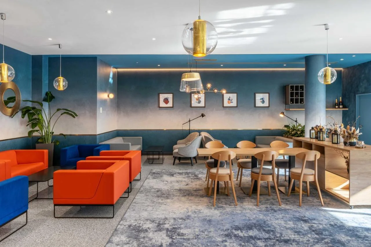 Moderní hotel v srdci Starého Města ve Wrocławi: pobyt se snídaní a welcome drinkem