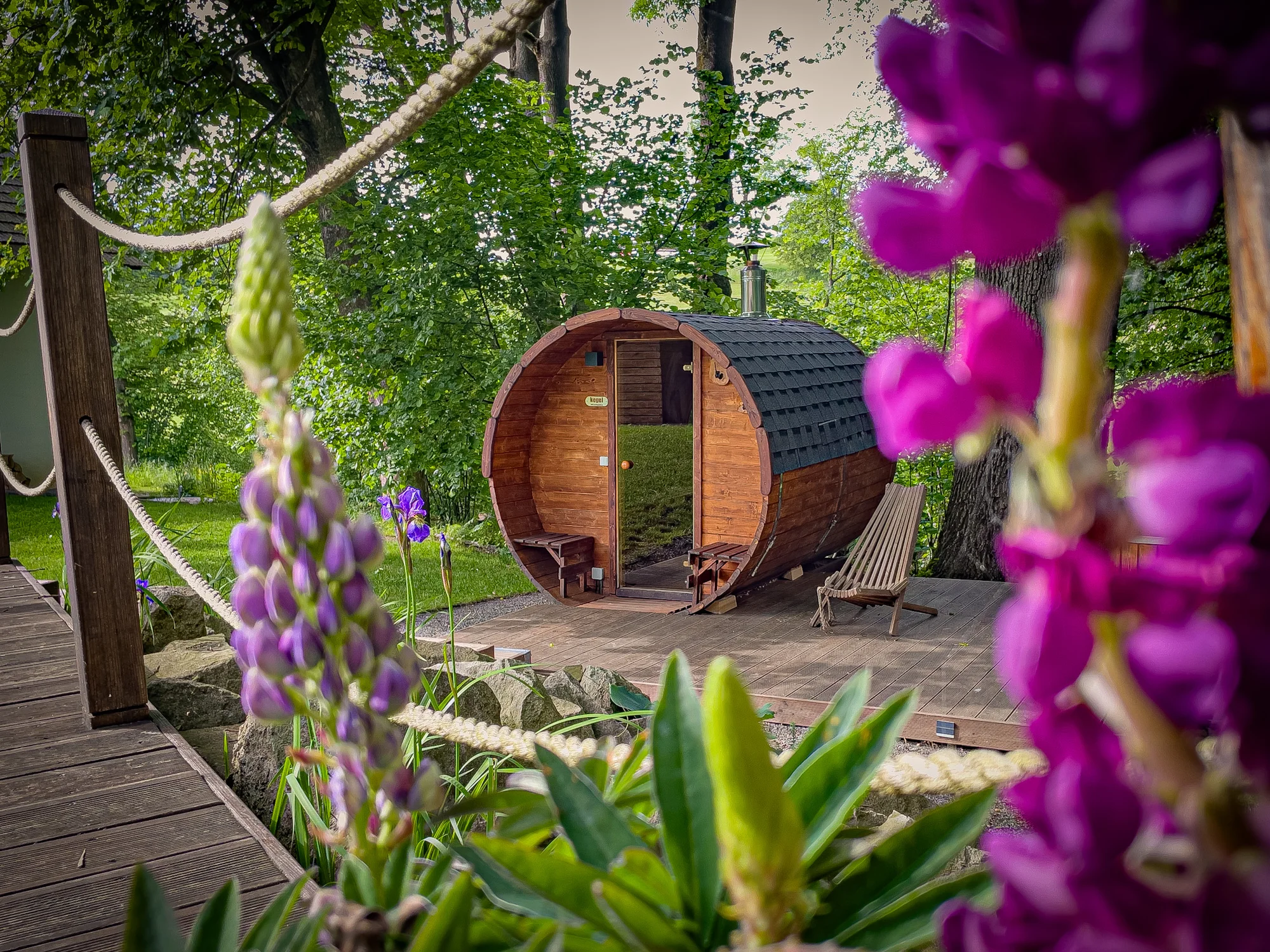 Relax v podhůří Beskyd: pobyt v moderní jurtě s privátní saunou a snídaní až pro 4 osoby