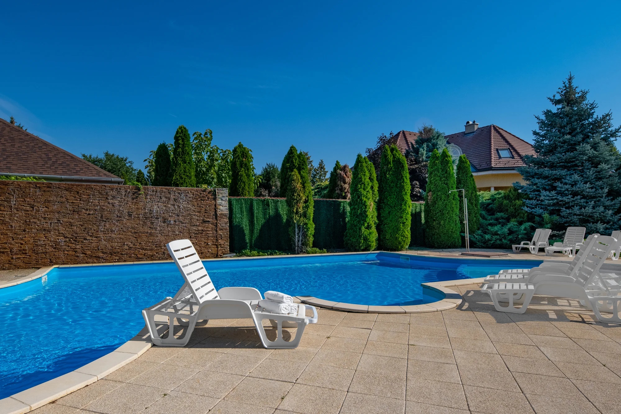 Pohodová dovolená v Maďarsku: 4* hotel nedaleko jezera, polopenze, wellness i karta výhod