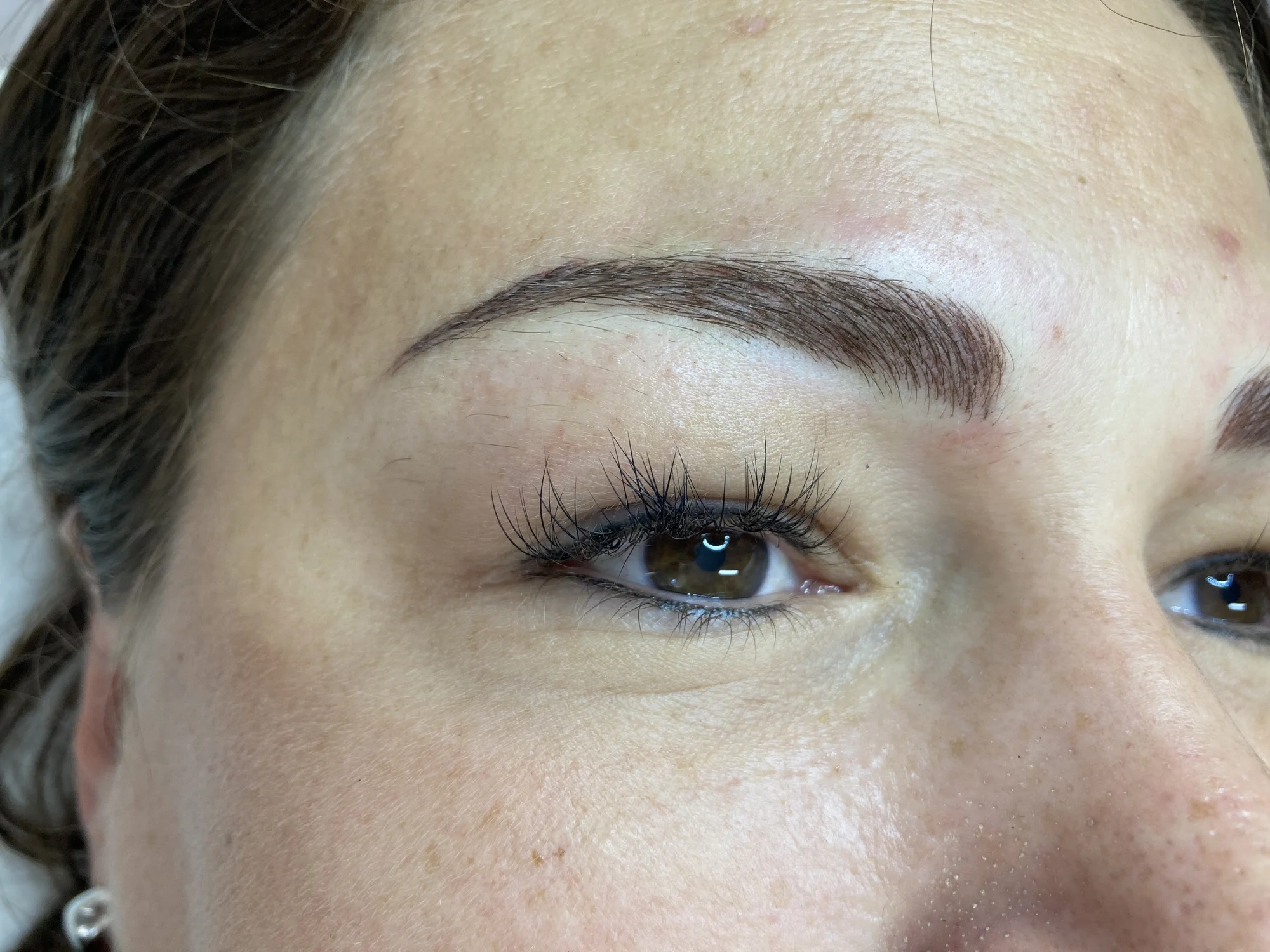 Perfektní make-up za každé stiuace: permanentní oční linky, obočí dle výběru i rty