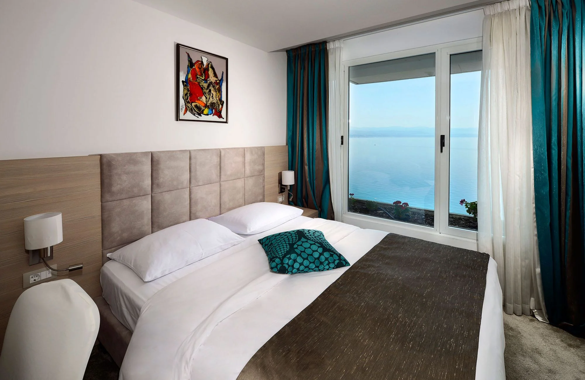 Chorvatská Opatija: 3* hotel přímo na promenádě, polopenze, infinity bazén