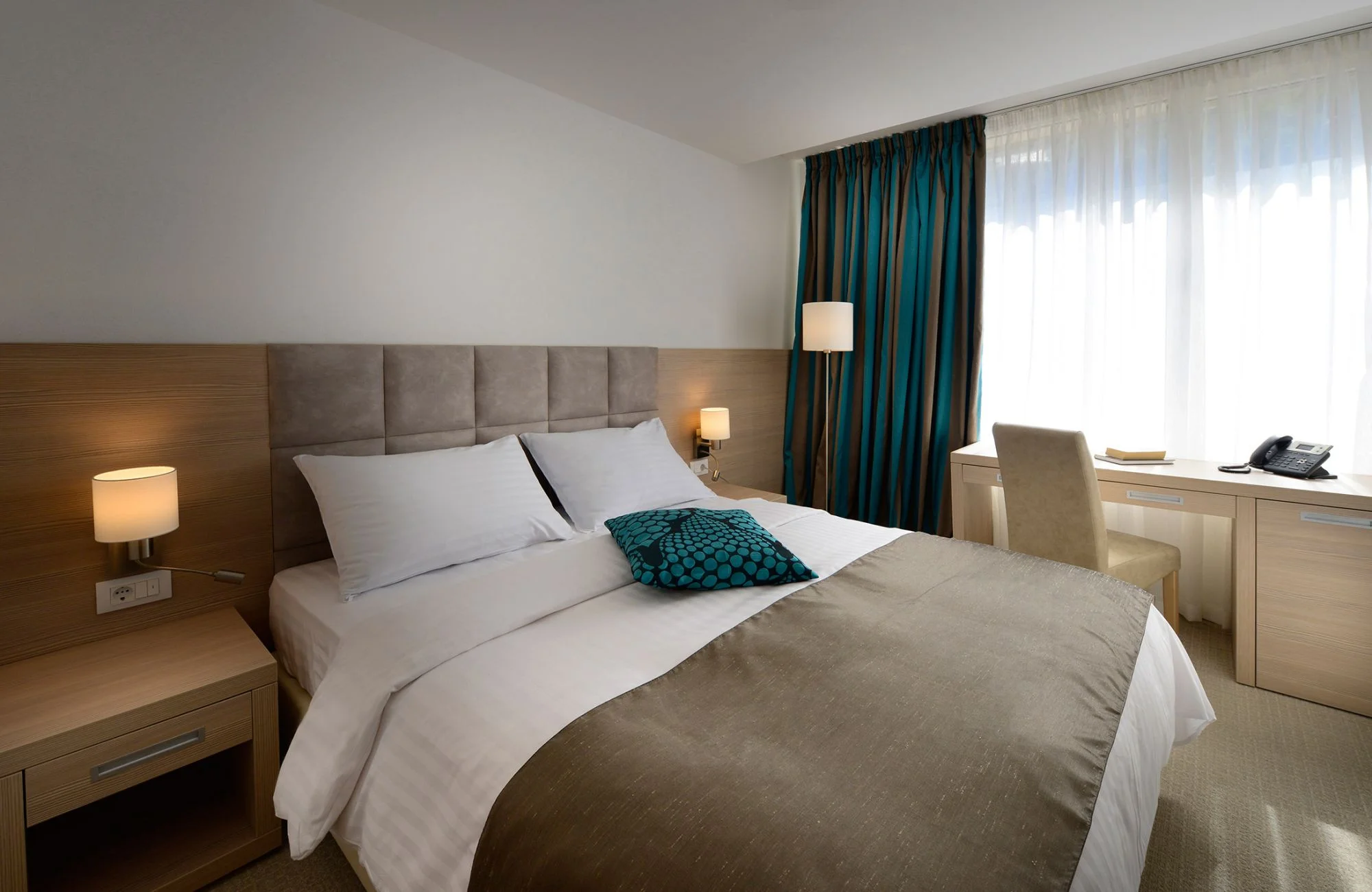 Chorvatská Opatija: 3* hotel přímo na promenádě, polopenze, infinity bazén