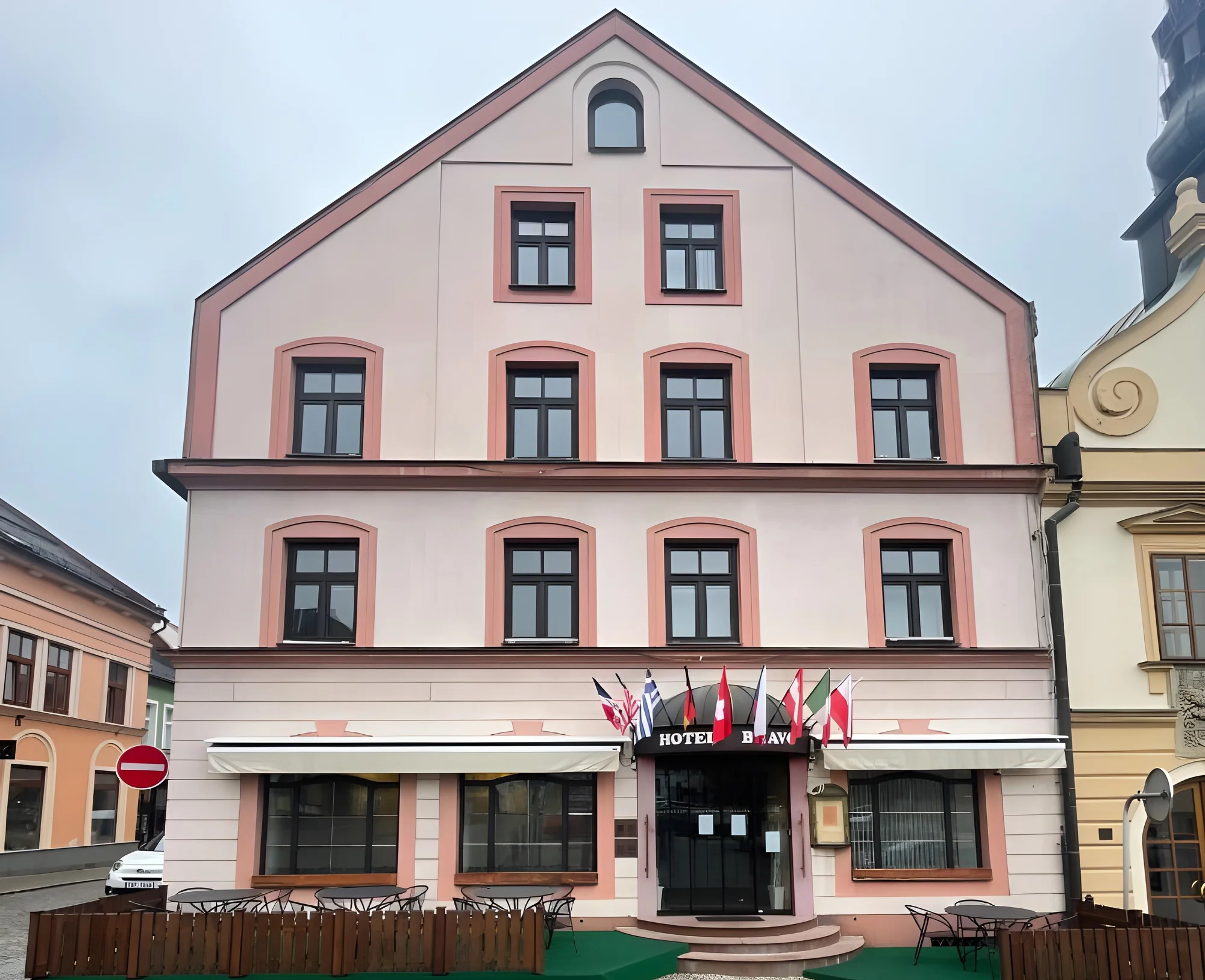 Pohoda v centru České Třebové s bohatou snídaní pro 2 osoby