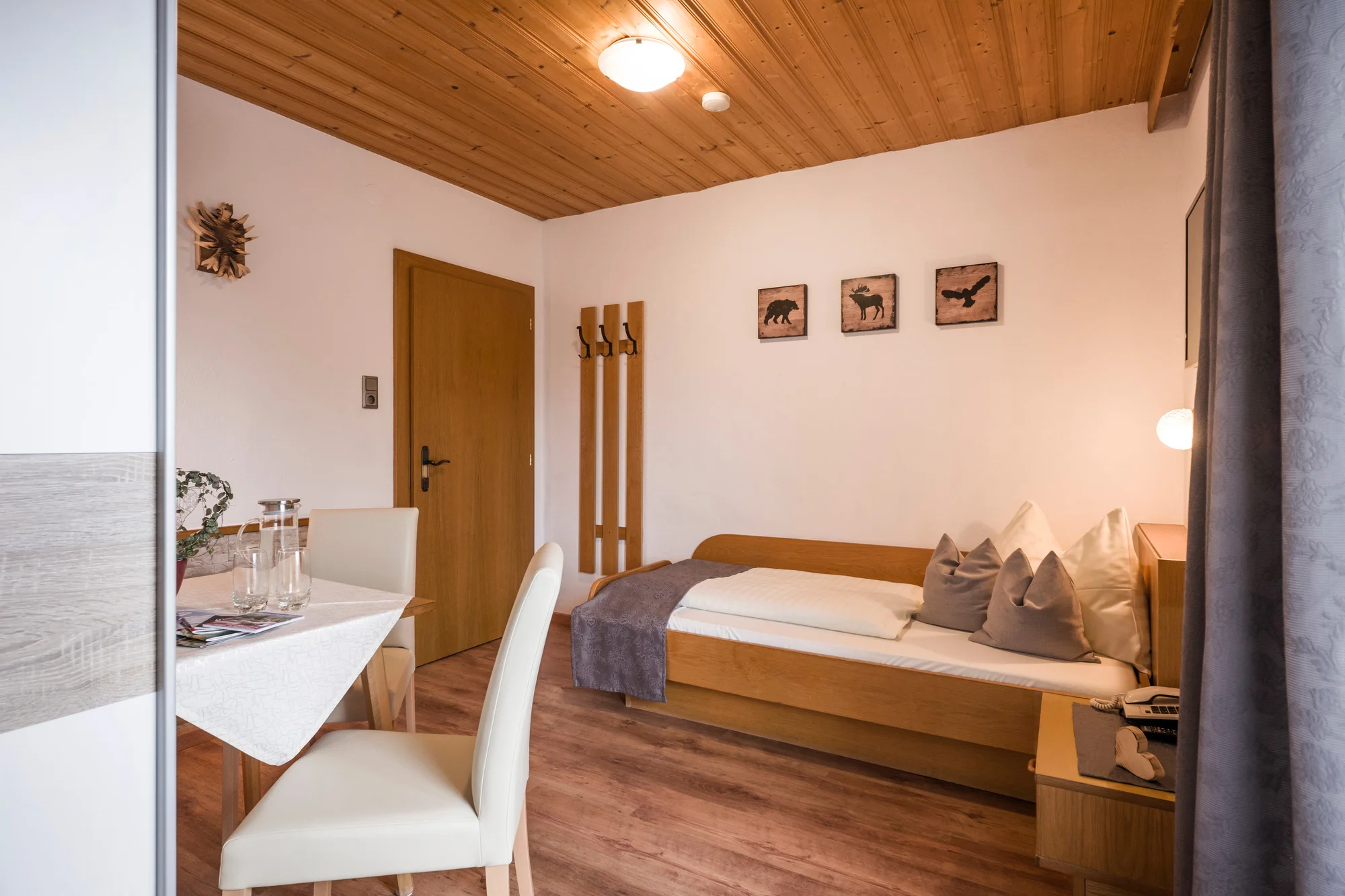 Dovolená v rakouském údolí Zillertal: horský hotel s polopenzí a saunovým světem