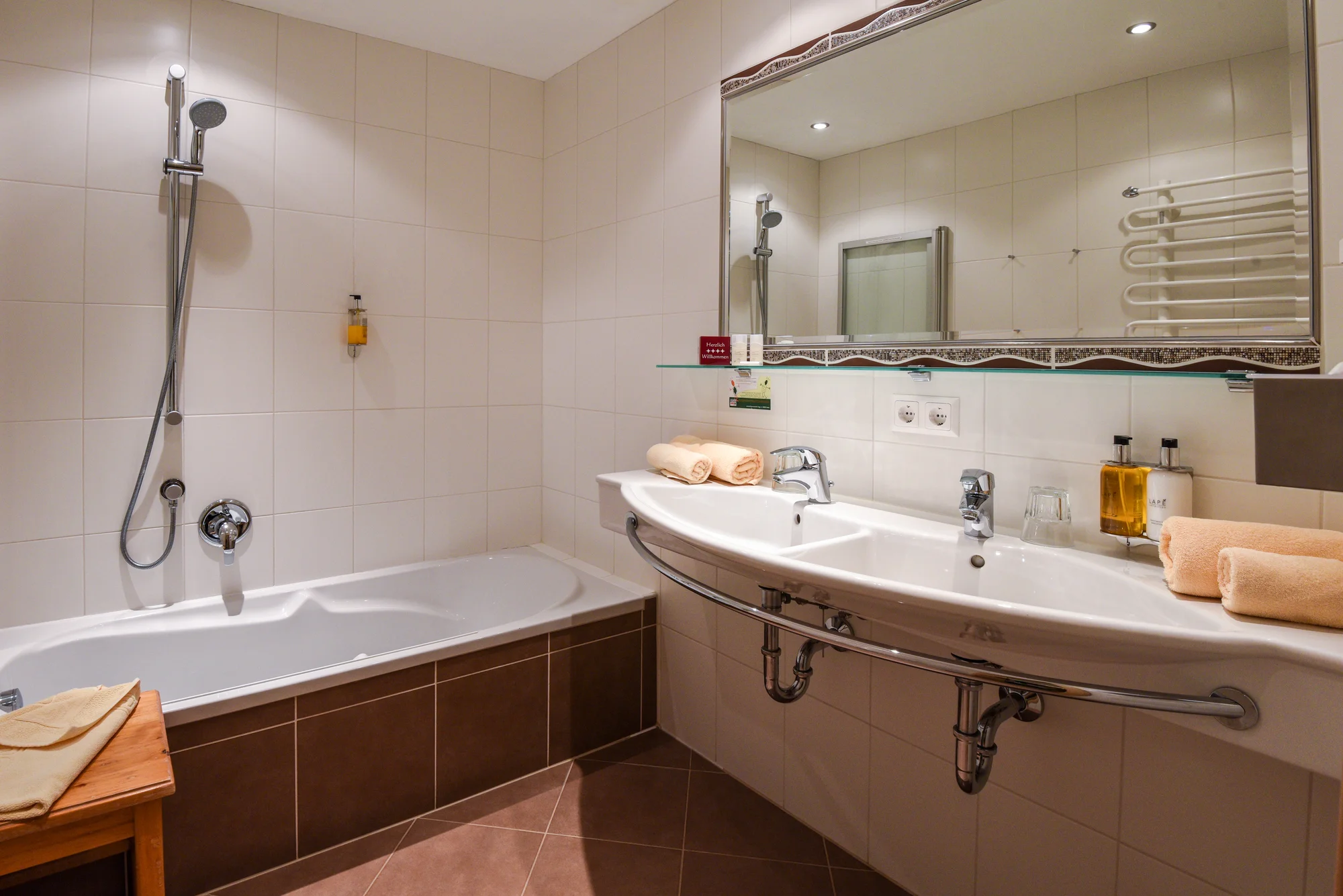 Dovolená ve Schladmingu: 4* hotel se snídaní a odpolední svačinou, wellness, lanovka a cyklistika