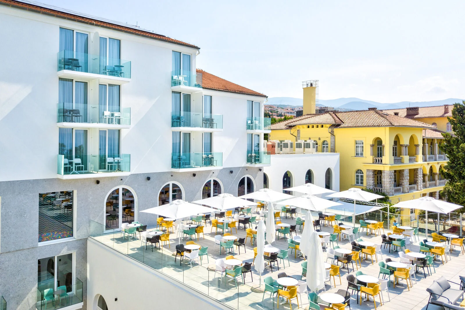 Chorvatsko all inclusive: 4* hotel u pláže v Kvarnerském zálivu, bazény i wellness