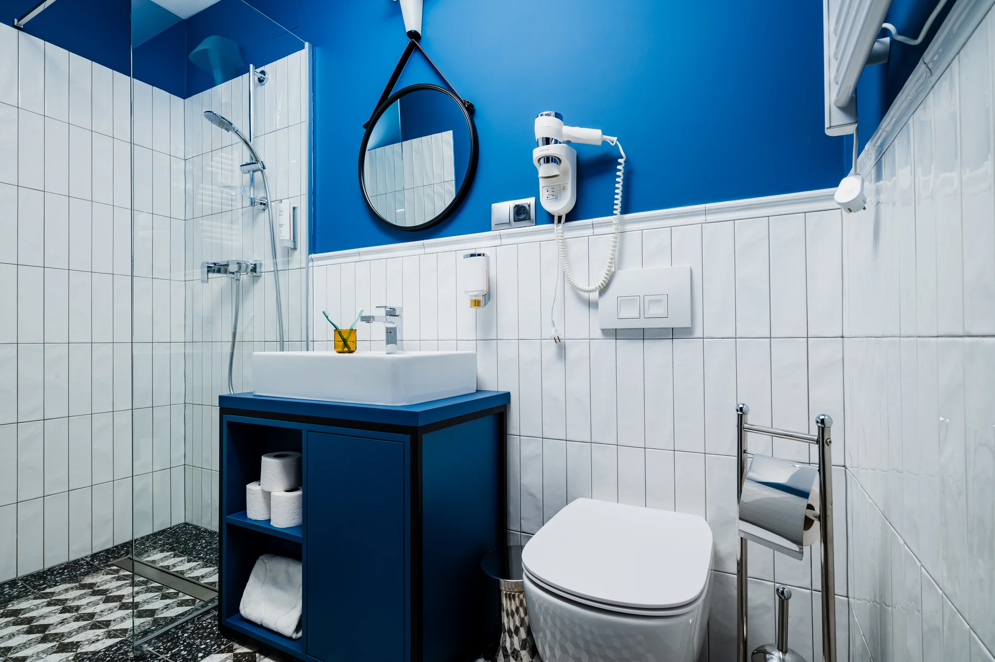 Poznejte Gdaňsk: moderní ubytování se snídaní v centru města, restaurace s českou kuchyní