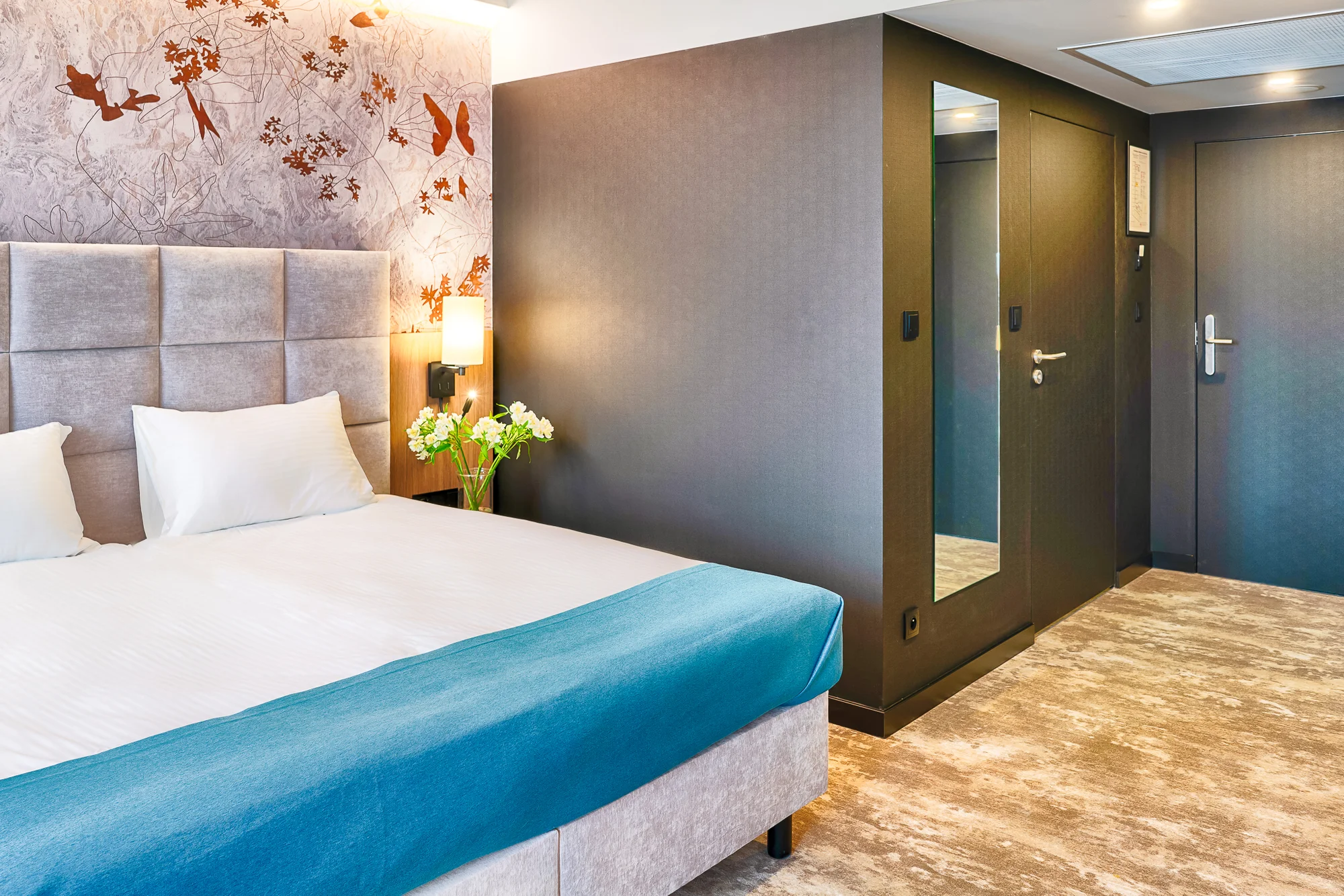 Pobyt v srdci Varšavy: moderní hotel se snídaní i neomezeným vstupem do sauny