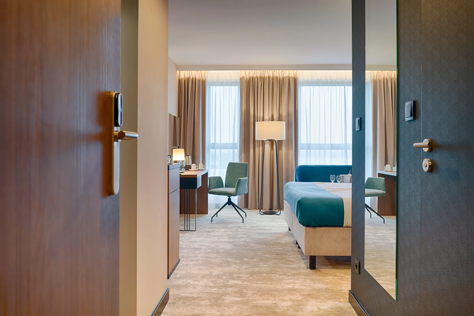 Pobyt v srdci Varšavy: moderní hotel se snídaní i neomezeným vstupem do sauny