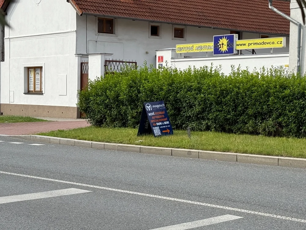 Výměna motorového oleje vč. výměny filtru, prohlídka vozidla i možnost dekarbonizace motoru