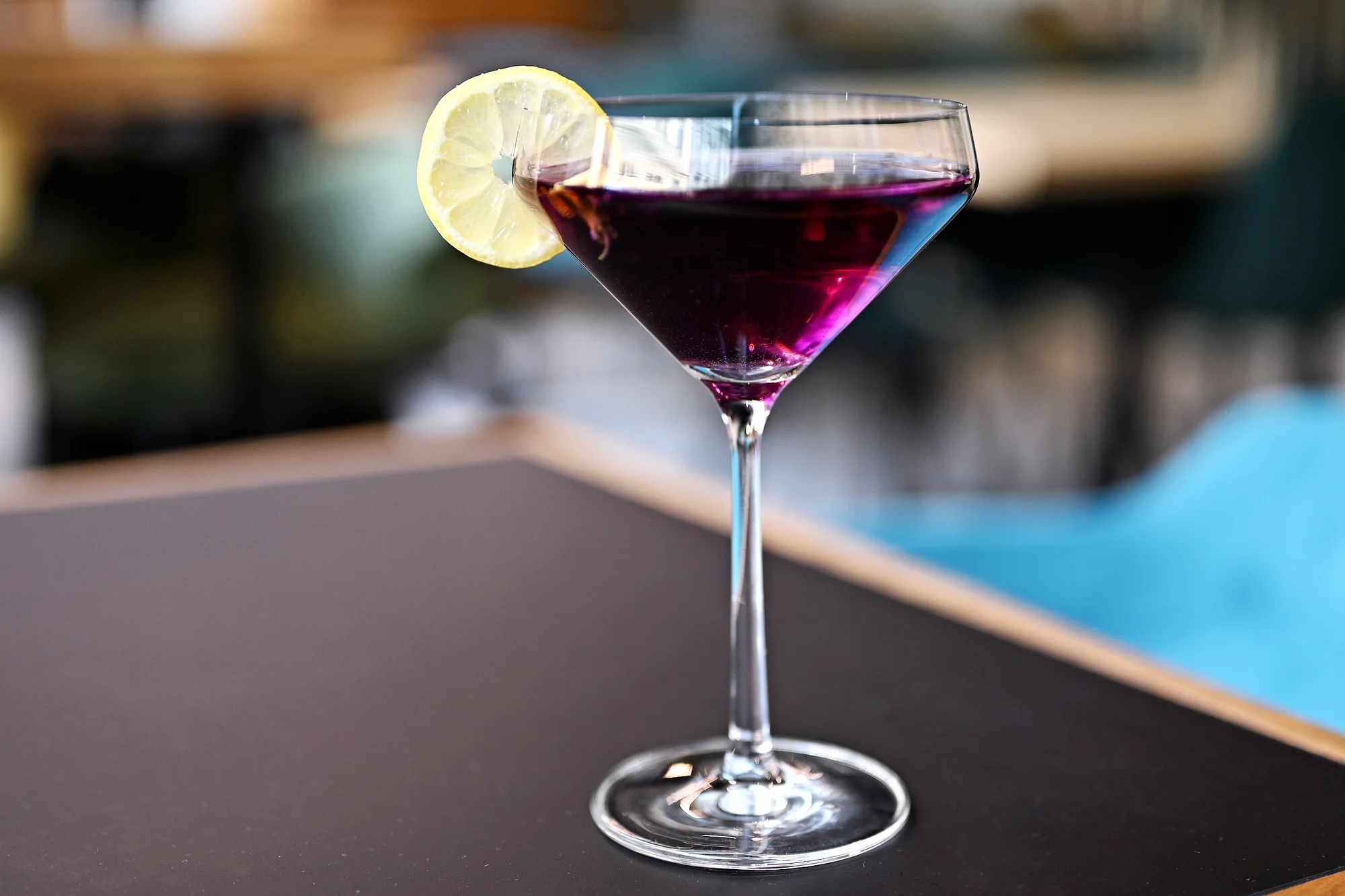 Víno nebo koktejl včetně tapas dle výběru: prosecco, mojito i sýrový talíř