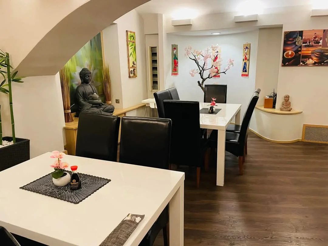 Nabité sushi sety o 38 či 48 ks v Táboře: tuňák i losos či avokádo