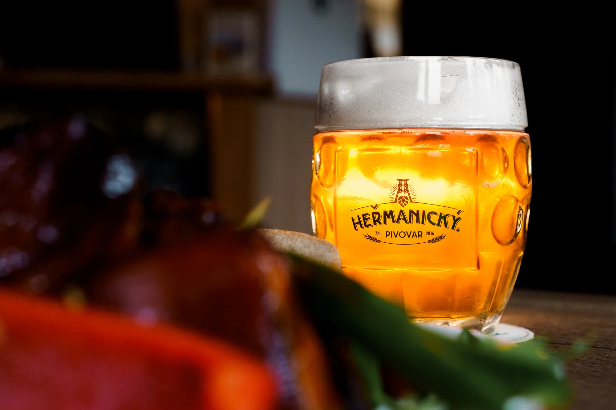 Prohlídka Heřmanického pivovaru s degustací mladých piv i jídlem pro 1 či 2 osoby