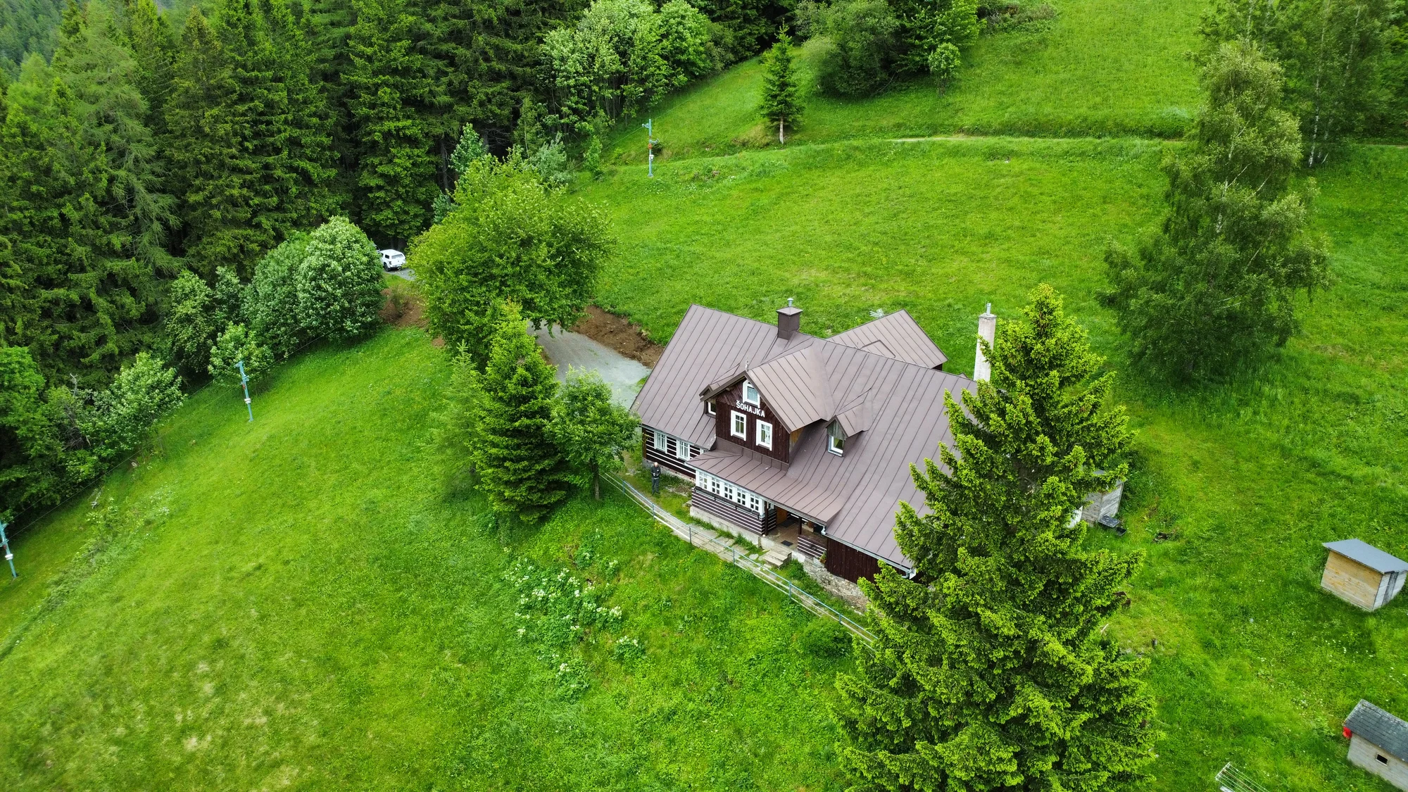 Horská chata v srdci Krkonoš: snídaně nebo all inclusive i privátní wellness, 2 děti zdarma