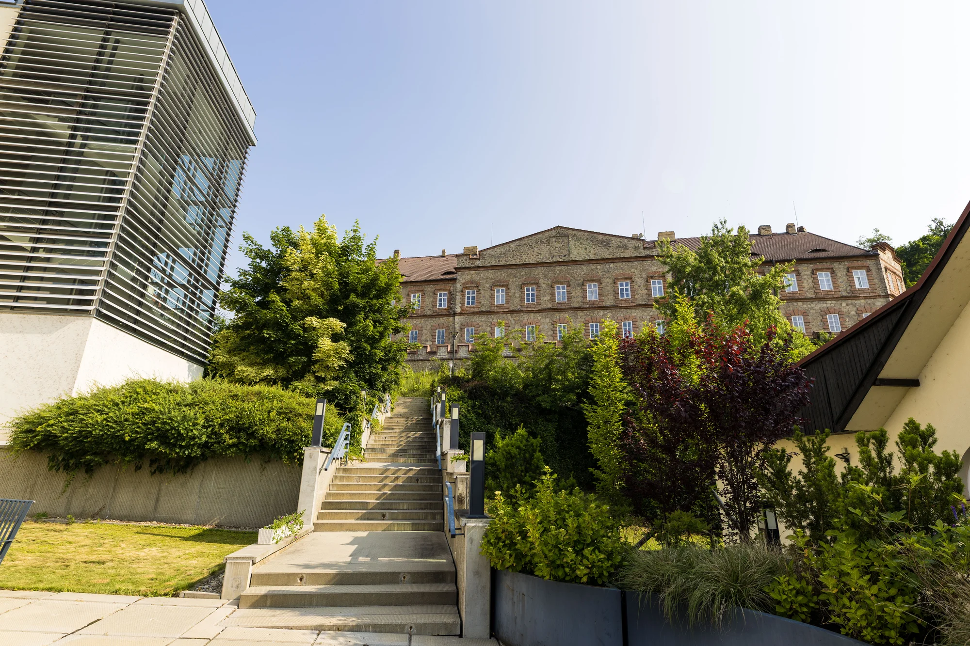 Pobyt v Hluboké nad Vltavou s polopenzí i wellness: hotel pod zámkem v blízkosti golfu