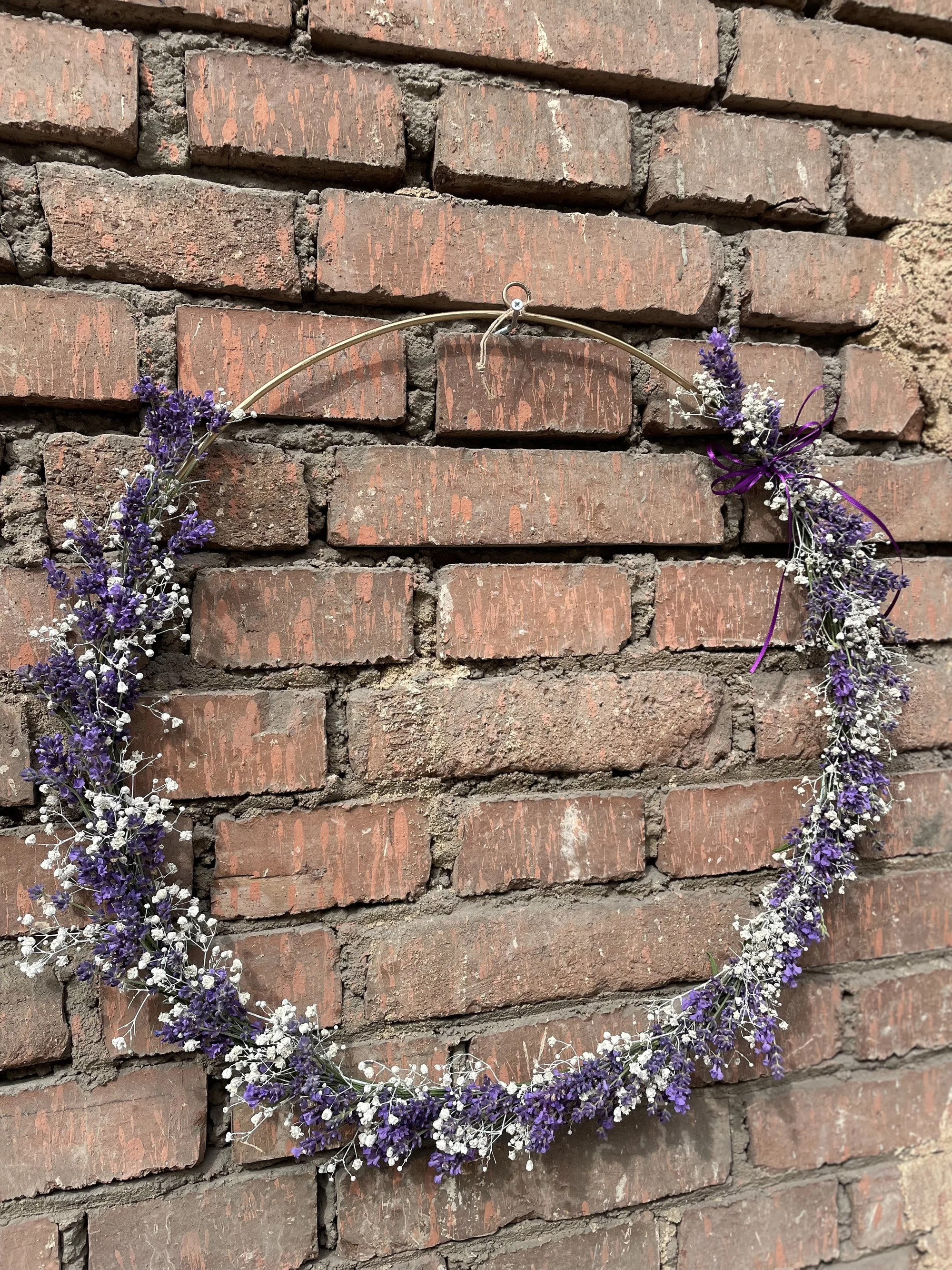 Vázání i vypichování kytic či kurz Na den floristkou vč. pomůcek a materiálů