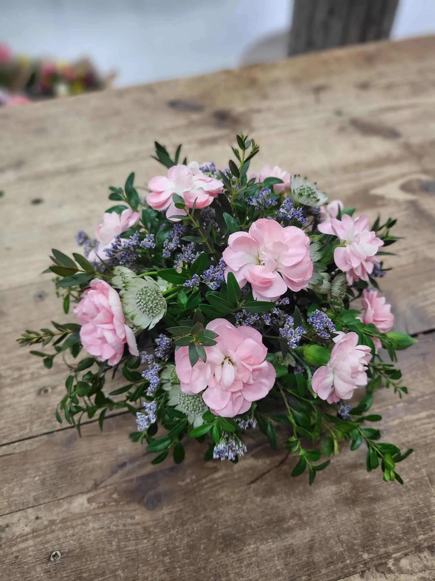 Vázání i vypichování kytic či kurz Na den floristkou vč. pomůcek a materiálů