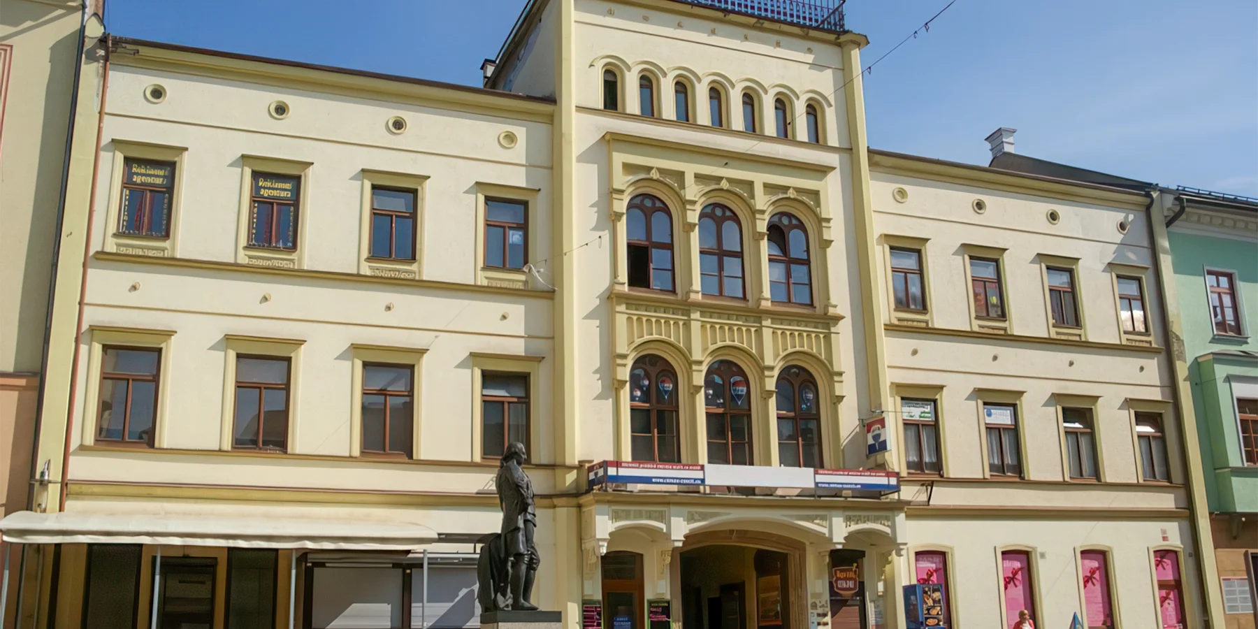 Baňkování nebo reflexní masáž: celé tělo či nohy, 40–60 minut