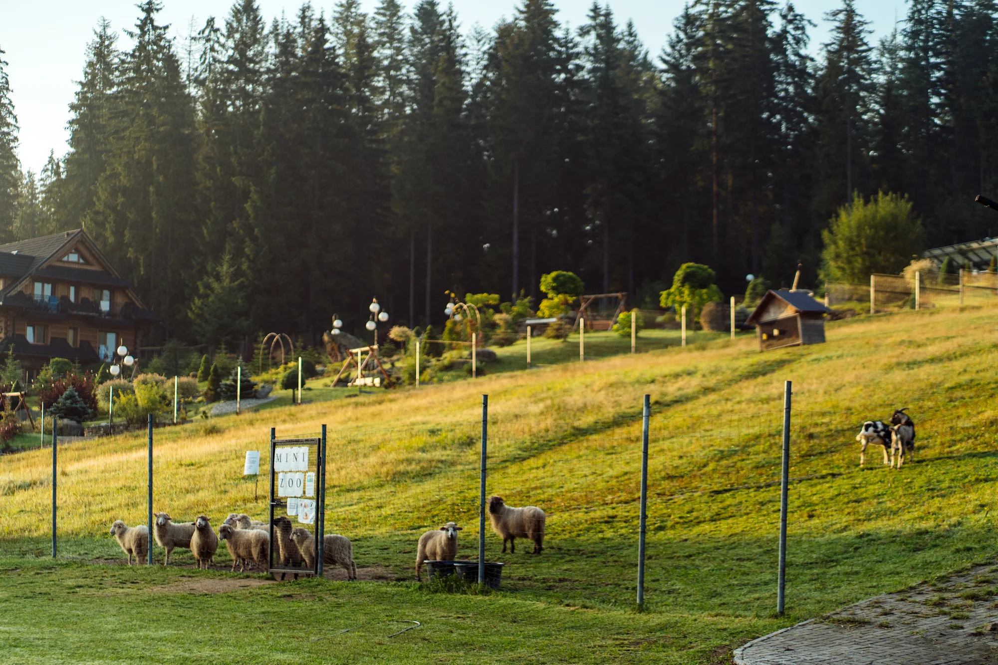 Parádní rodinná dovolená v polských Beskydech: snídaně i polopenze, aquapark, wellness