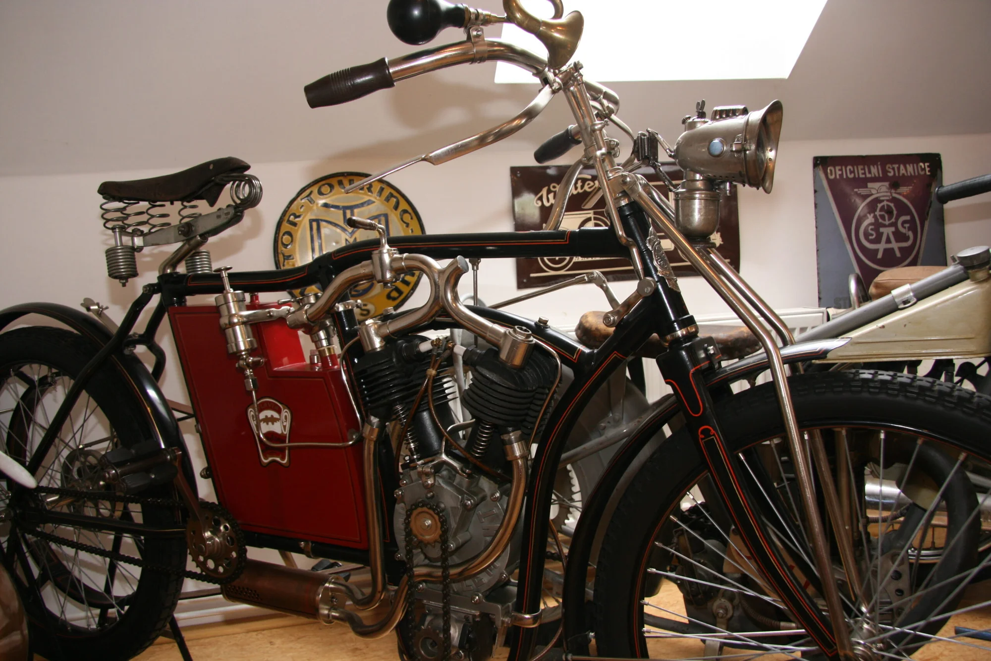 Muzeum veteránů Pavlíkov s více než 120 motocykly: vstupy pro děti i dospělé