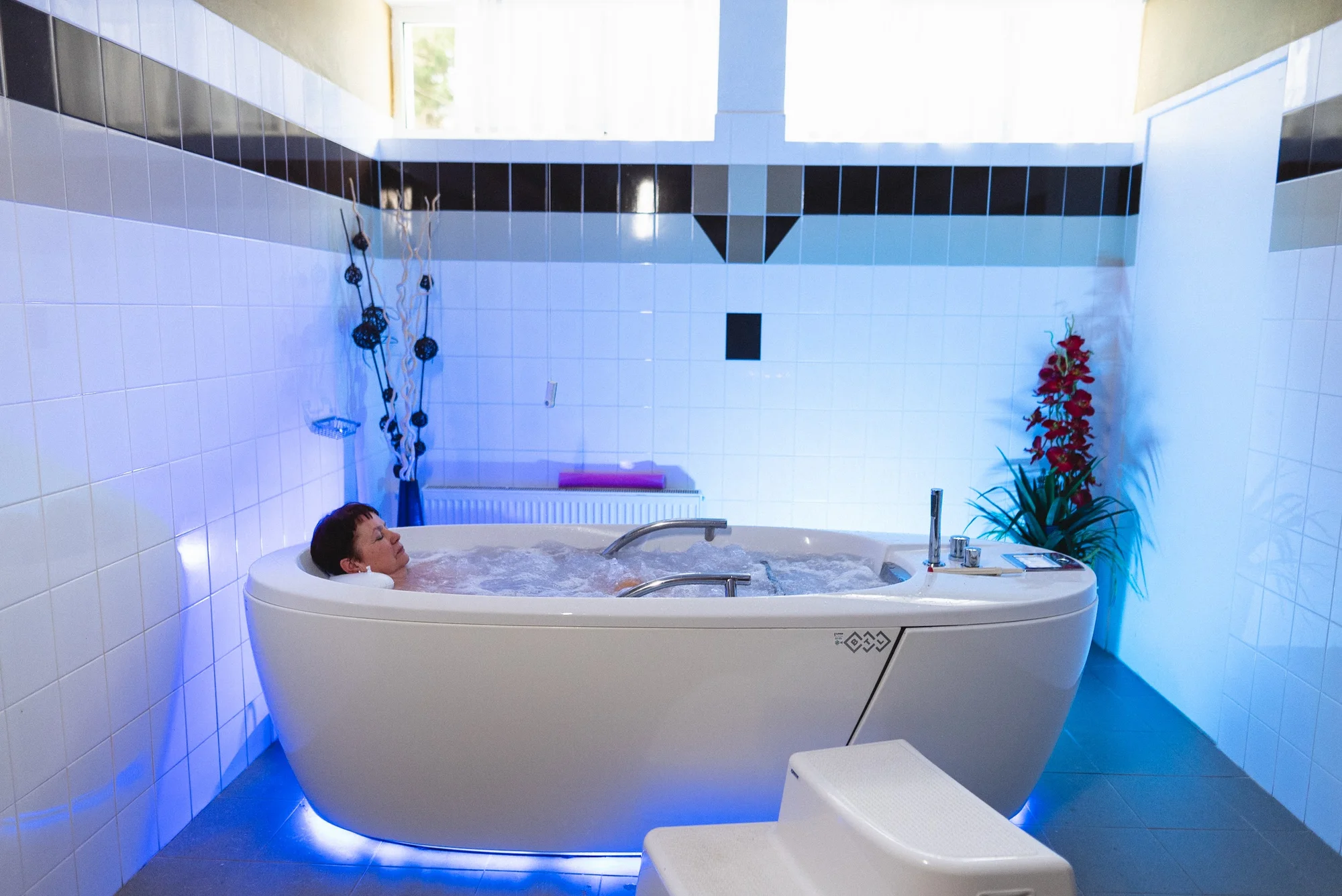 Pobyt ve 4* hotelu v Mariánských Lázních: jídlo, vyhřívaný bazén i wellness procedury