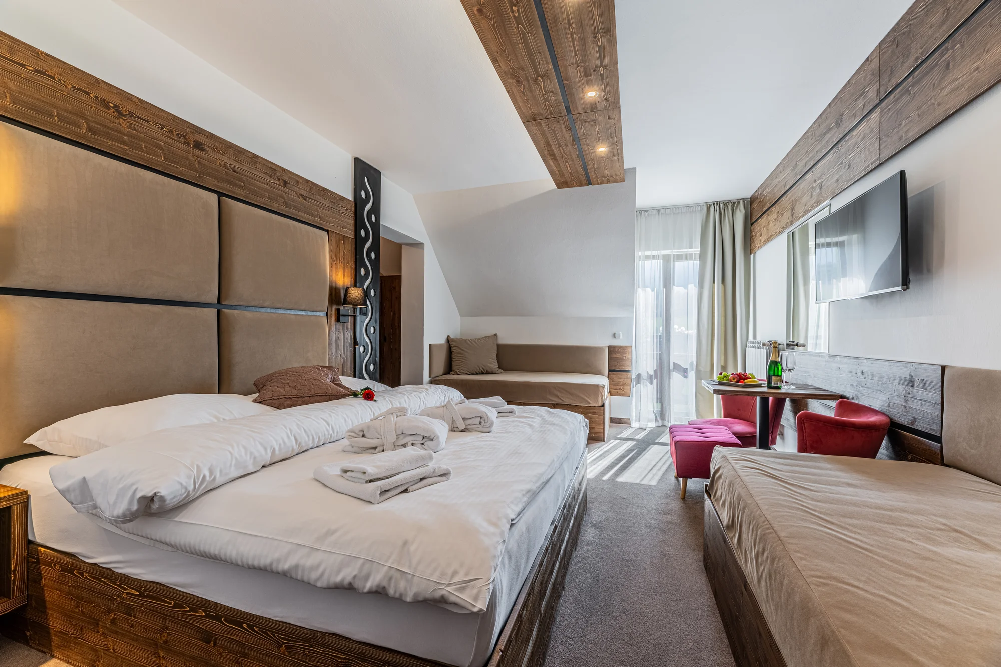 Penzion s výhledem na Belianské Tatry: snídaně, neomezený wellness a nové apartmány