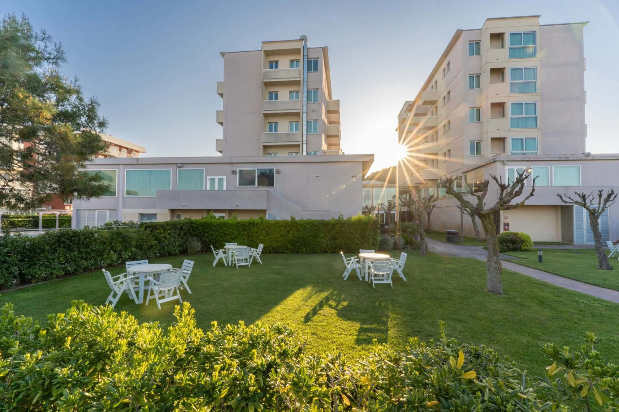 Dovolená v Itálii: hotel přímo u pláže, polopenze i venkovní bazén