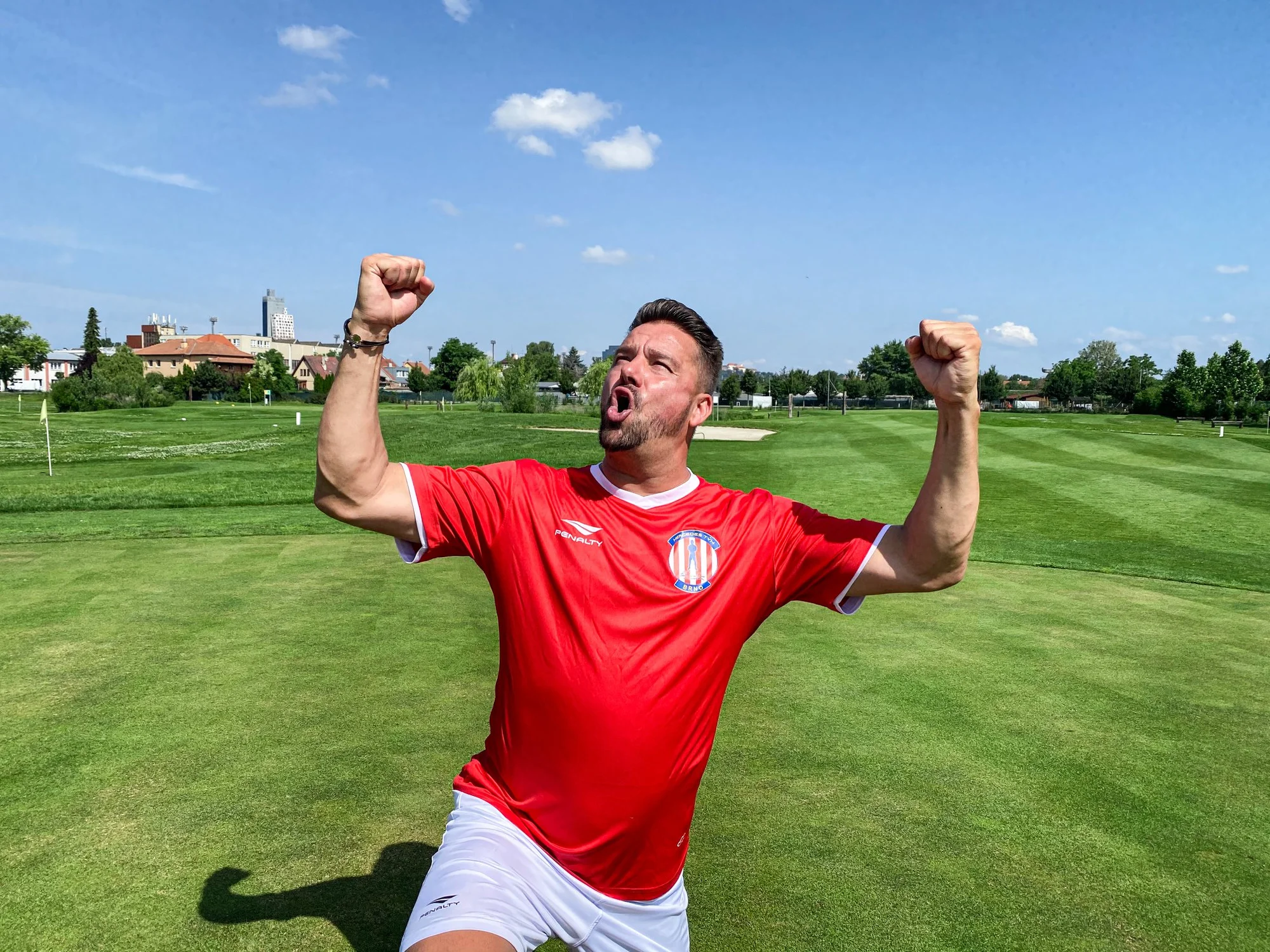 Vstupné na 18jamkový fotbalgolf v areálu Kšírovka pro 2 dospělé