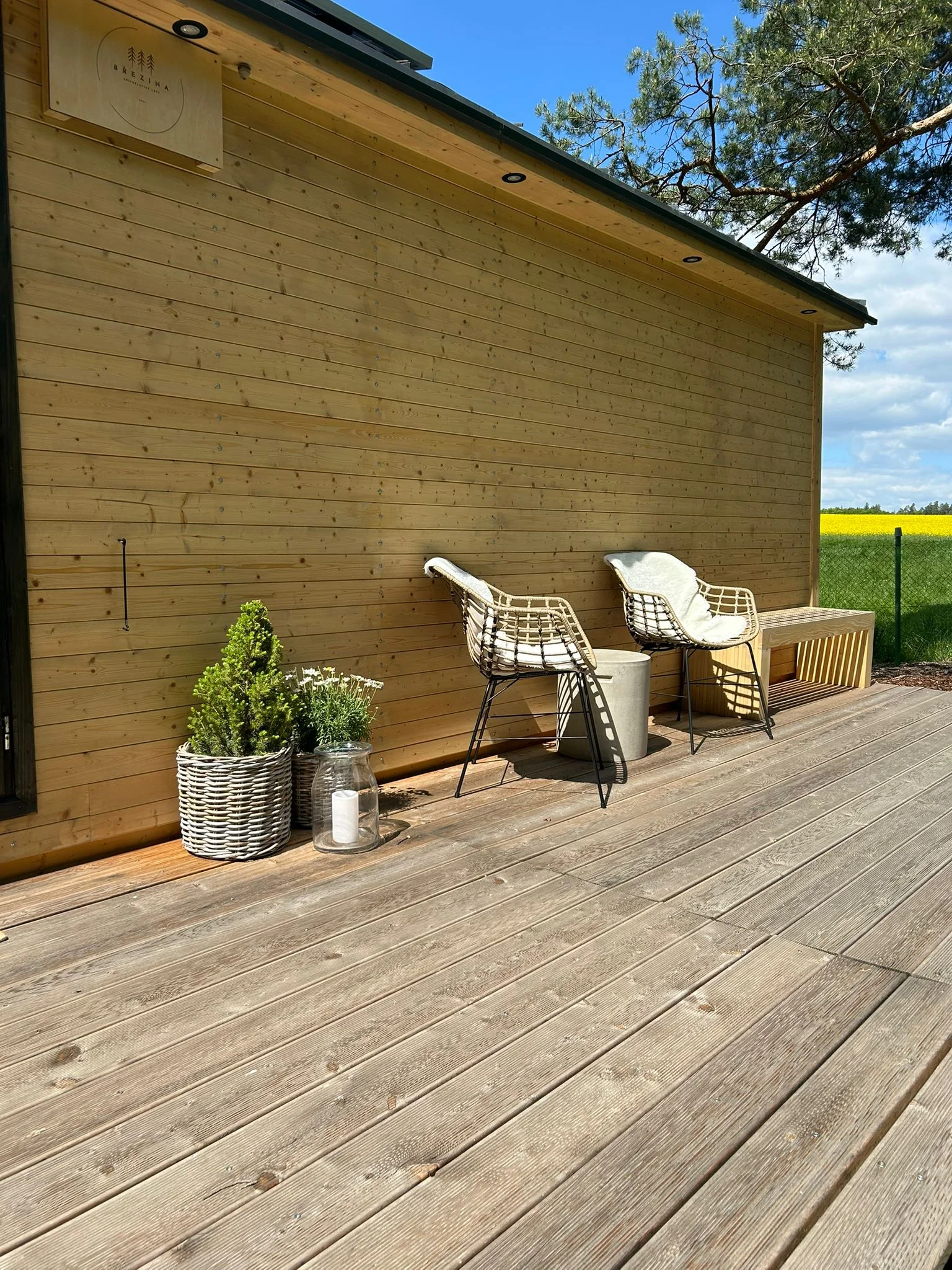 Moderní tiny house na Křivoklátsku, 11 km od Lán: bez stravy či se snídaní
