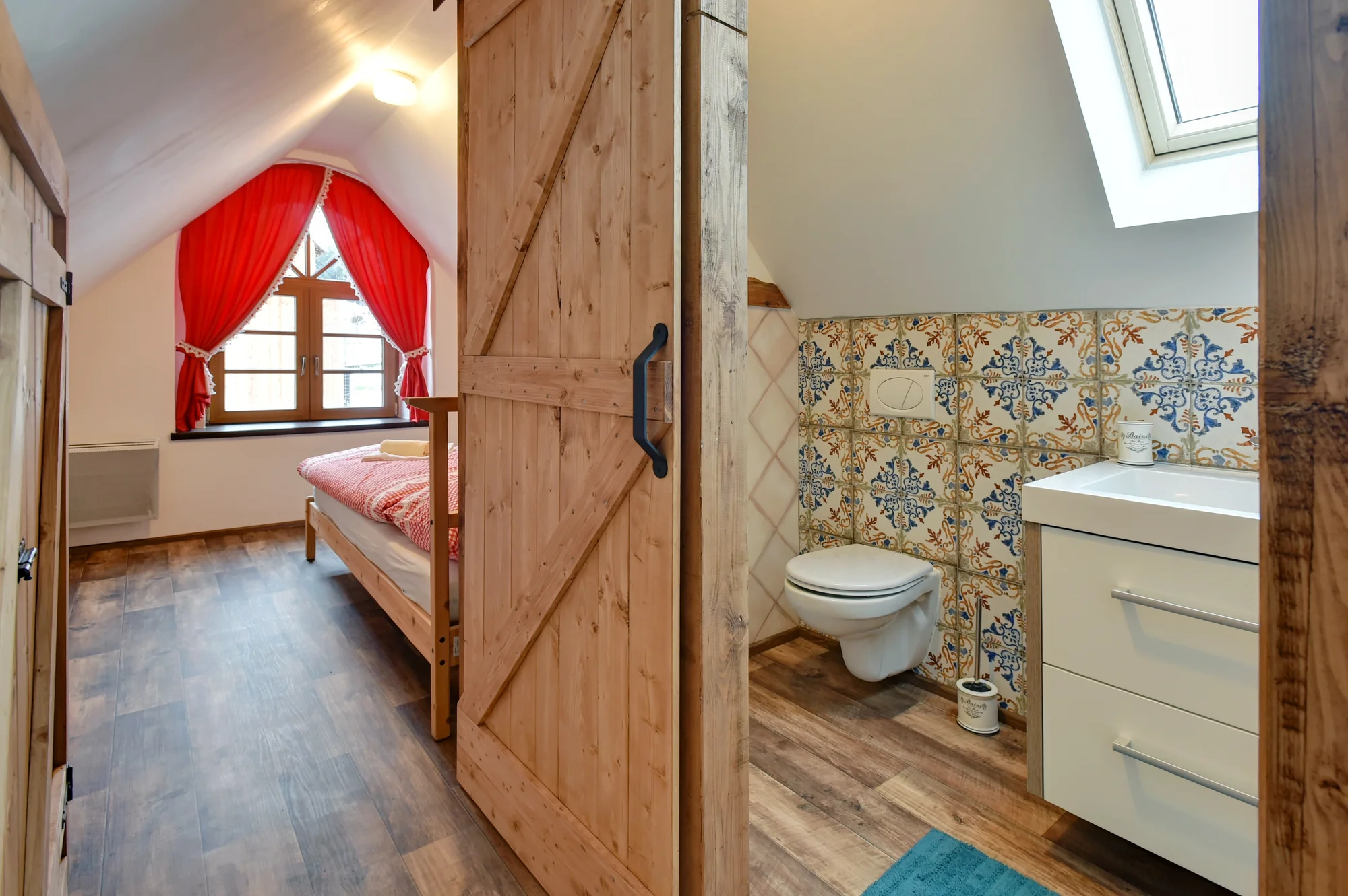 Krušné hory i s jídlem: vybavený apartmán nebo chalupa až pro 14 osob
