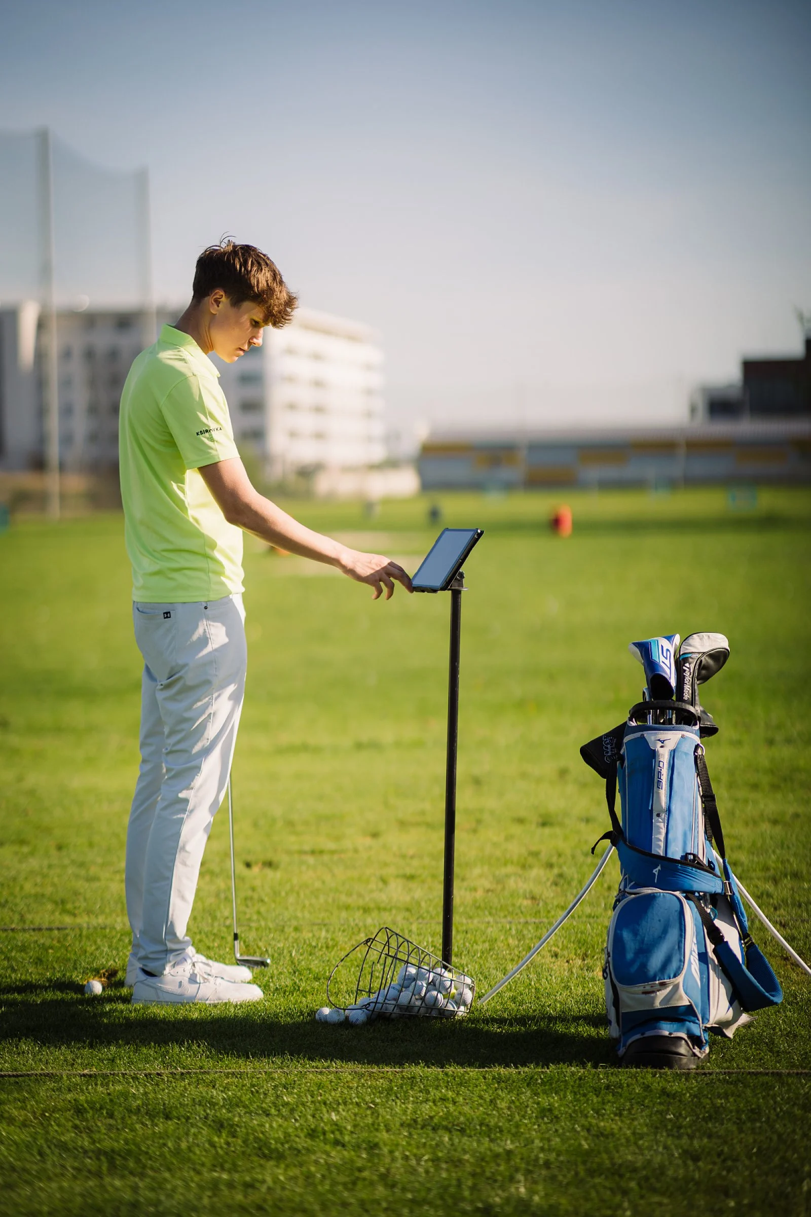 Celodenní vstupné do golfového areálu Kšírovka, vč. výuky s trenérem: pro 1 či 2 osoby