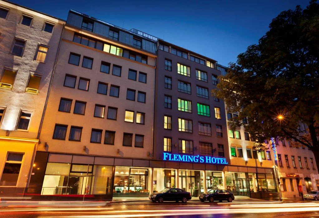 4* hotel jen 2 km od historického centra Vídně se snídaní a saunou