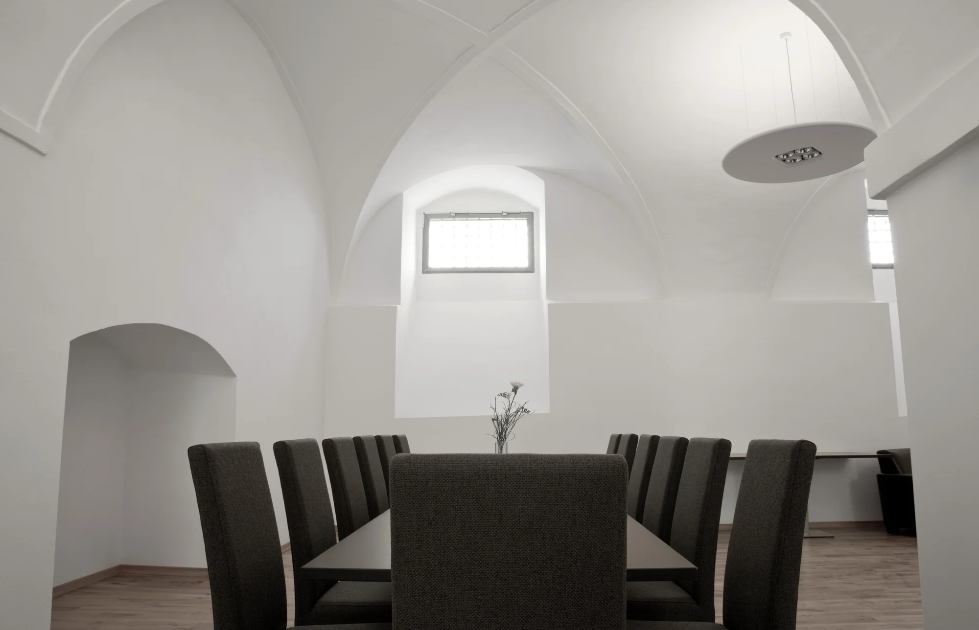 Hotel v klášteře ze 17. století s výhledem na Dunaj: snídaně a wellness, děti zdarma
