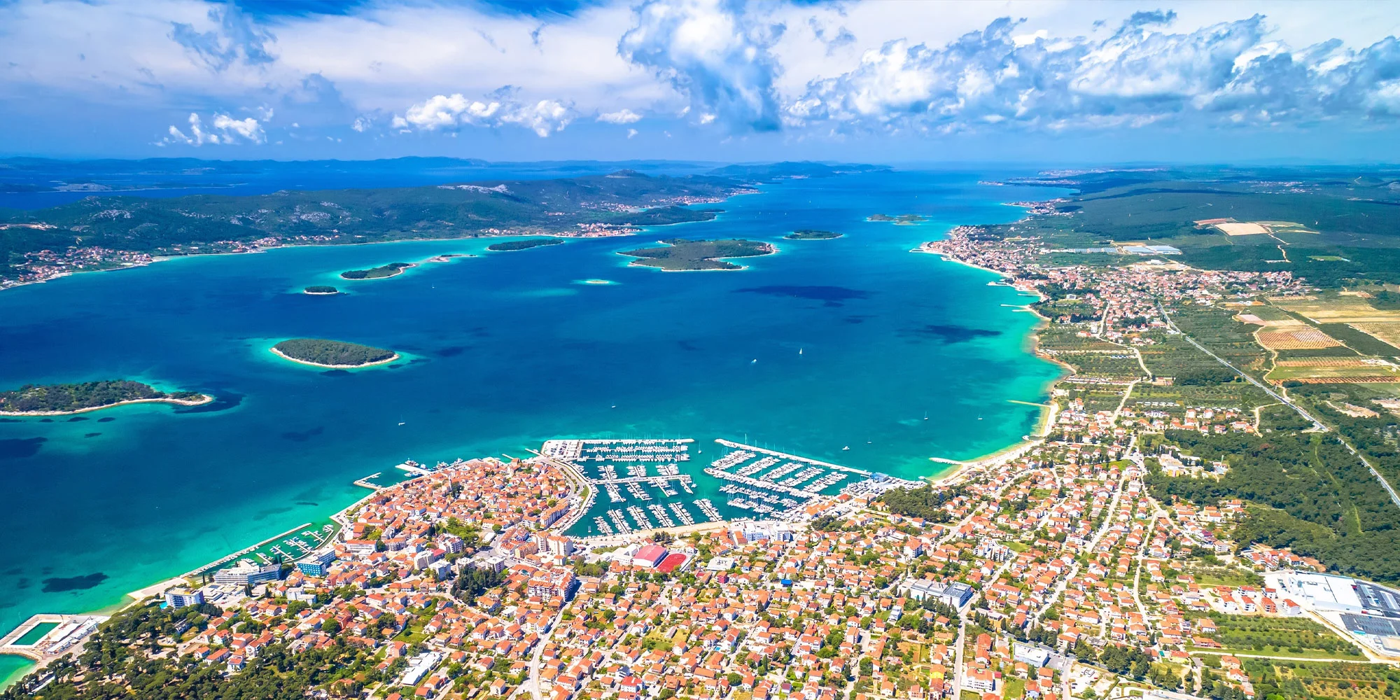 Biograd na Moru: 4* hotel se snídaní, dítě do 5,9 let zdarma