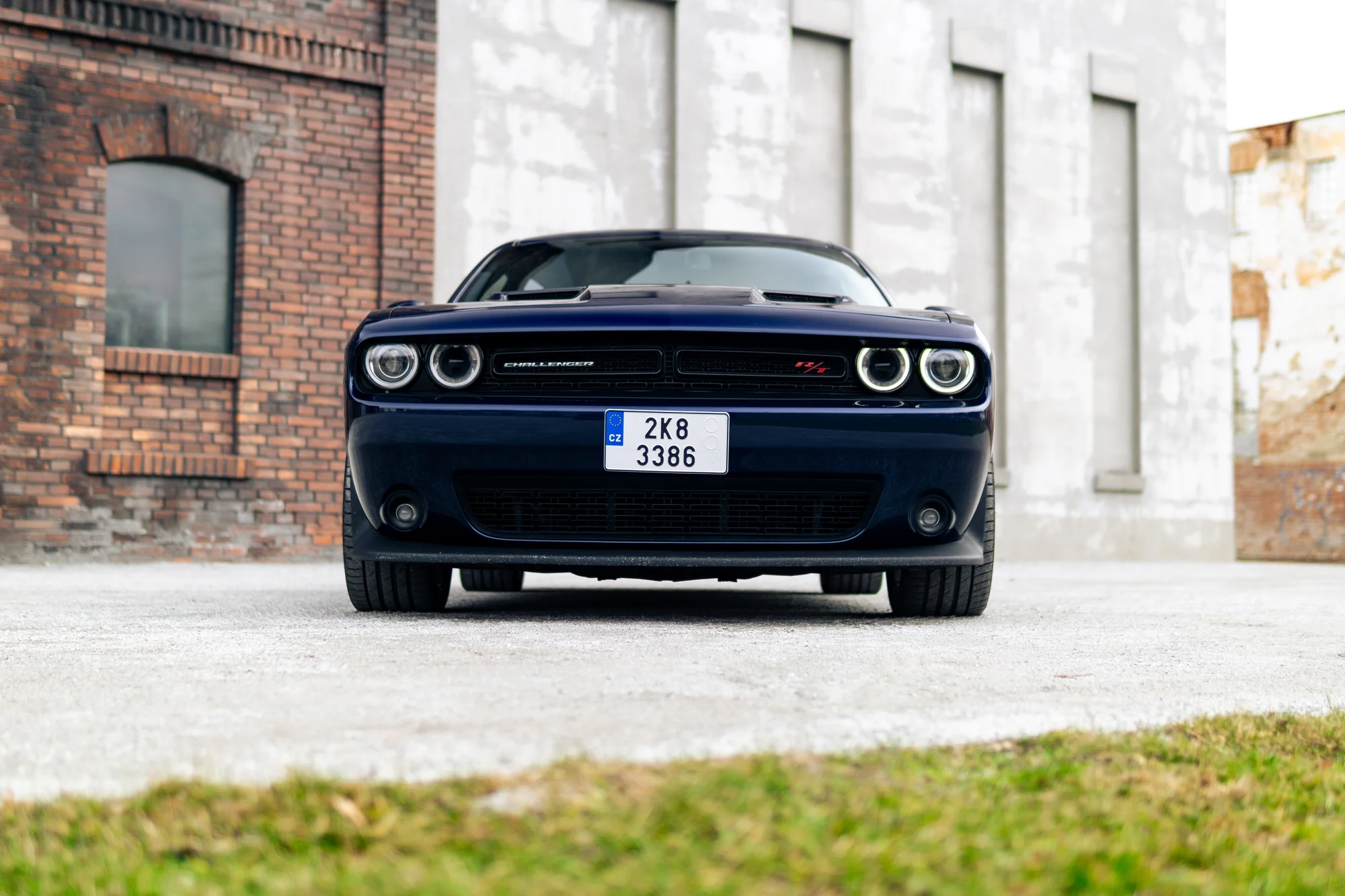 Zážitek v americkém Dodge Challenger 6,4 l Scat Pack: spolujízda i řízení