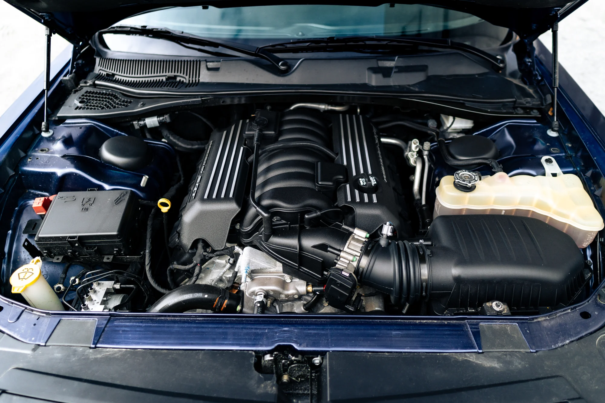 Zážitek v americkém Dodge Challenger 6,4 l Scat Pack: spolujízda i řízení