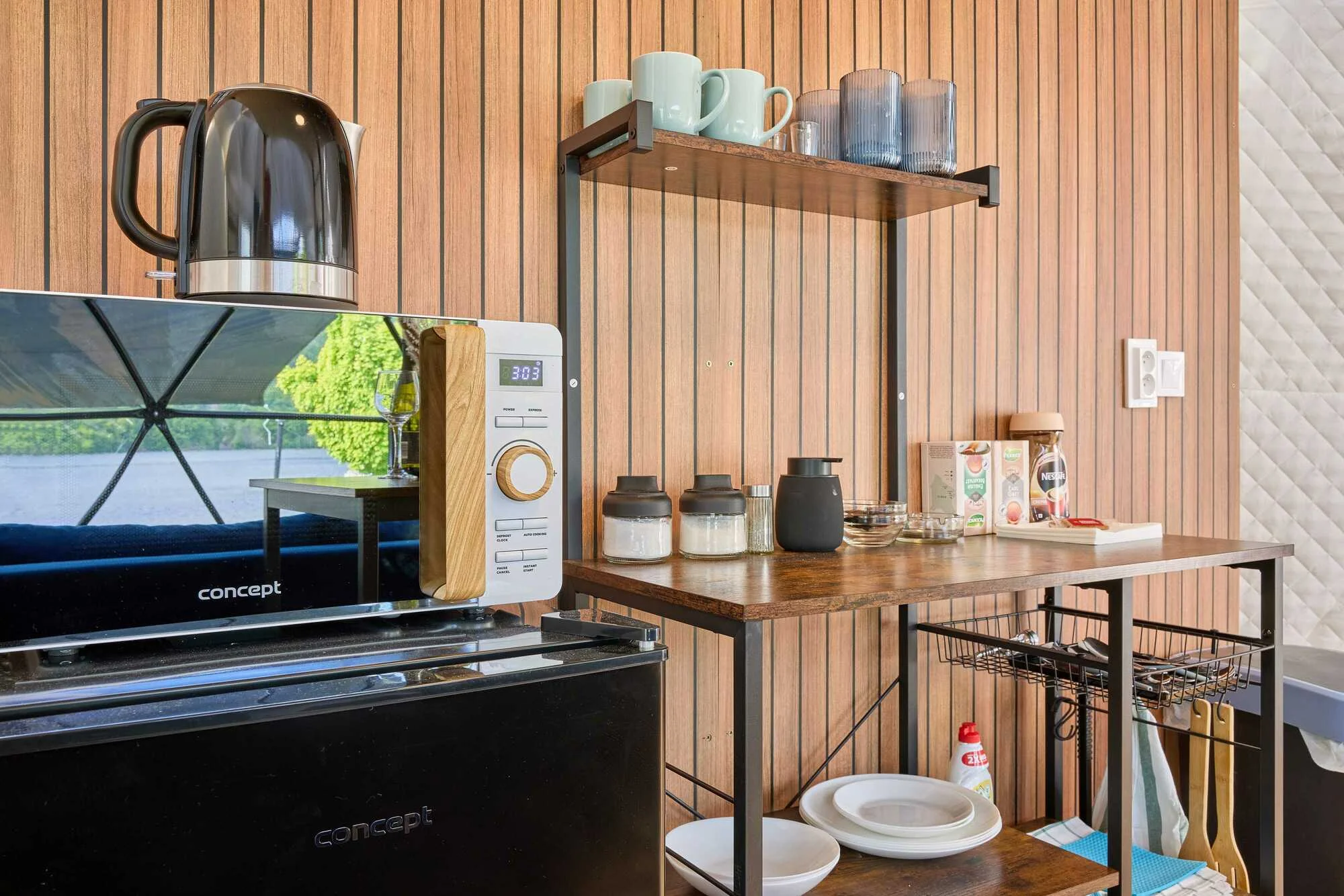 Glamping na Slapech: luxusní stany pro dva i celou rodinu, krásná lokalita přímo u přehrady