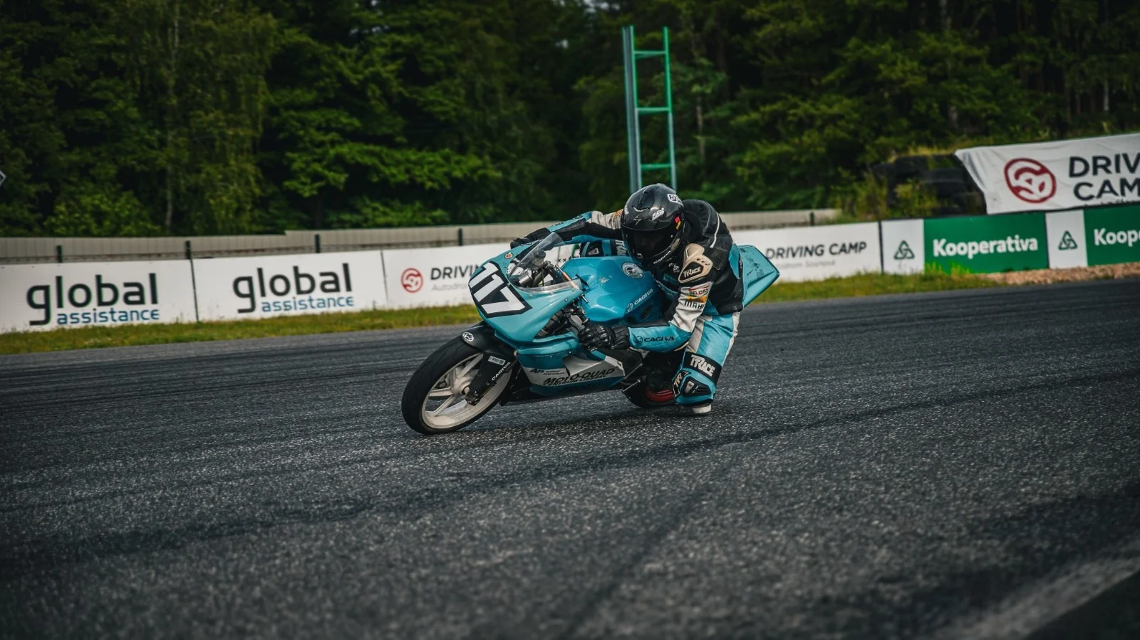 Jízda na autodromu Sosnová s vlastním autem nebo motorkou